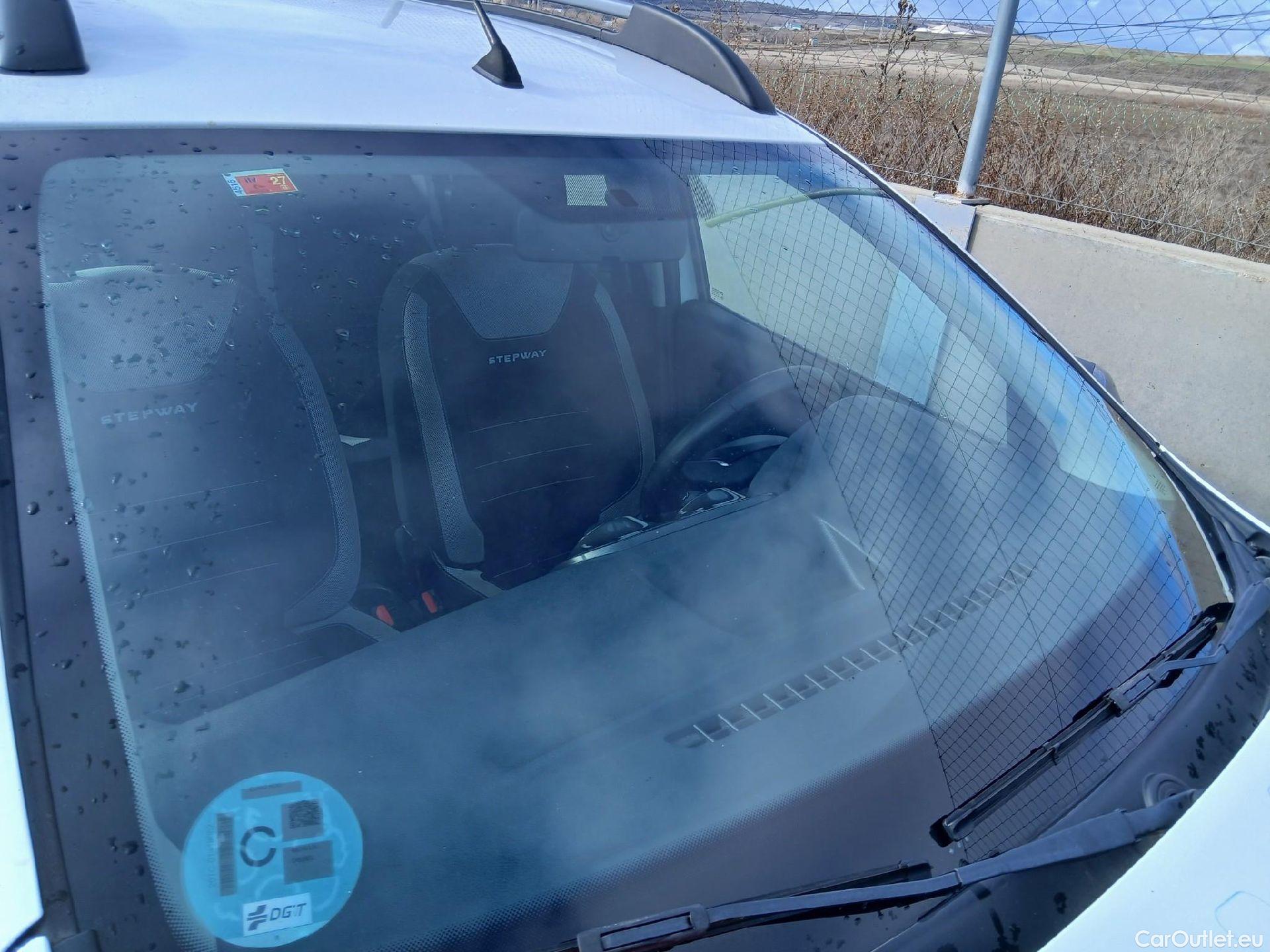  Dacia  Sandero DACIA  / 2016 / 5P / berlina con portón Stepway Essential Blue dCi 70kW (95CV) #5