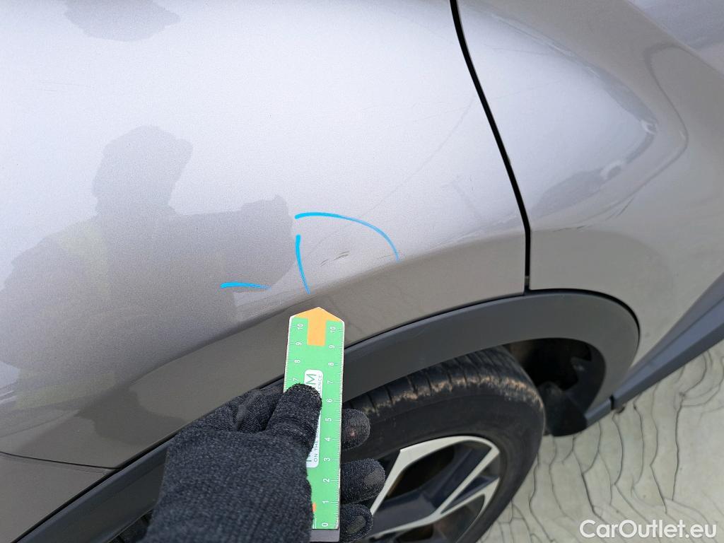  Toyota  C-HR TOYOTA  / 2016 / 5P / todoterreno 1.8 125H Advance (CX) #19