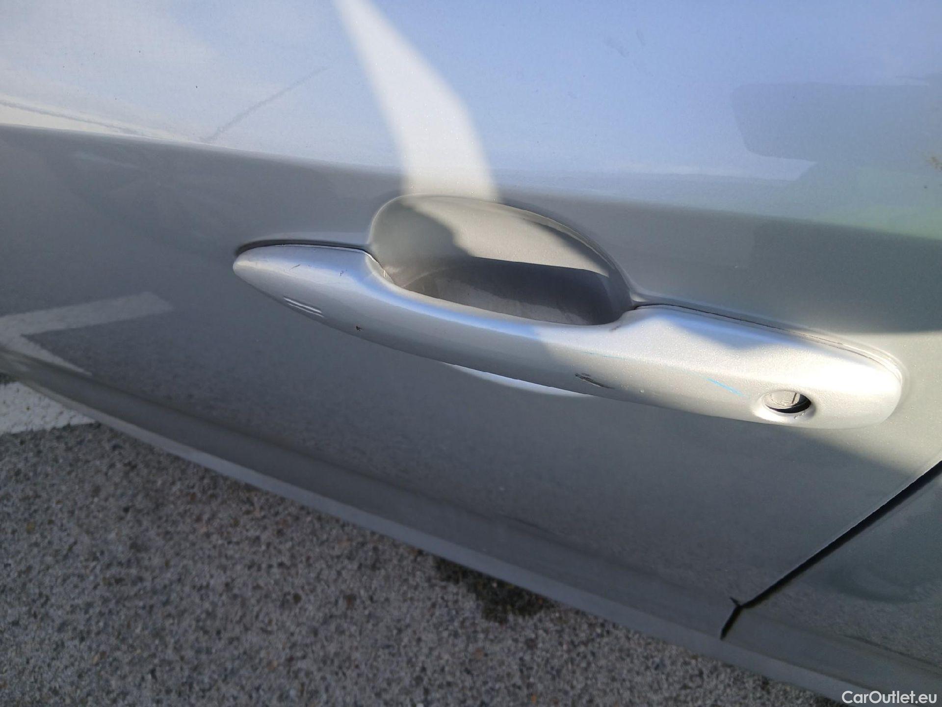  Toyota  Corolla TOYOTA  1.8 125H ACTIVE TECH E-CVT #13