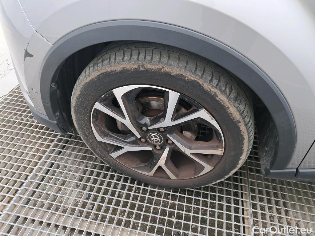 Toyota  C-HR TOYOTA  / 2016 / 5P / todoterreno 1.8 125H Advance (CX) #5