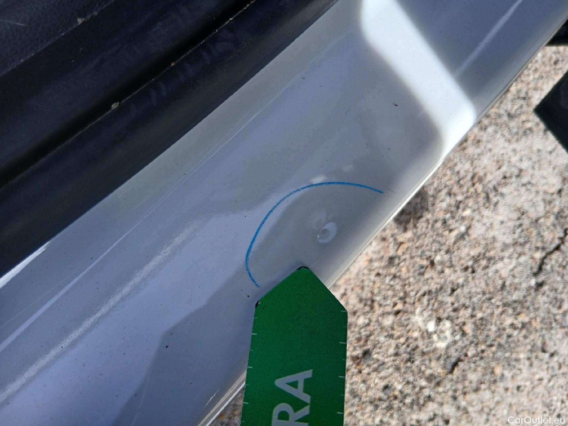  Hyundai  Tucson HYUNDAI  / 2020 / 5P / todoterreno 1.6 TGDI 169kW HEV Tecno Auto 2C #43