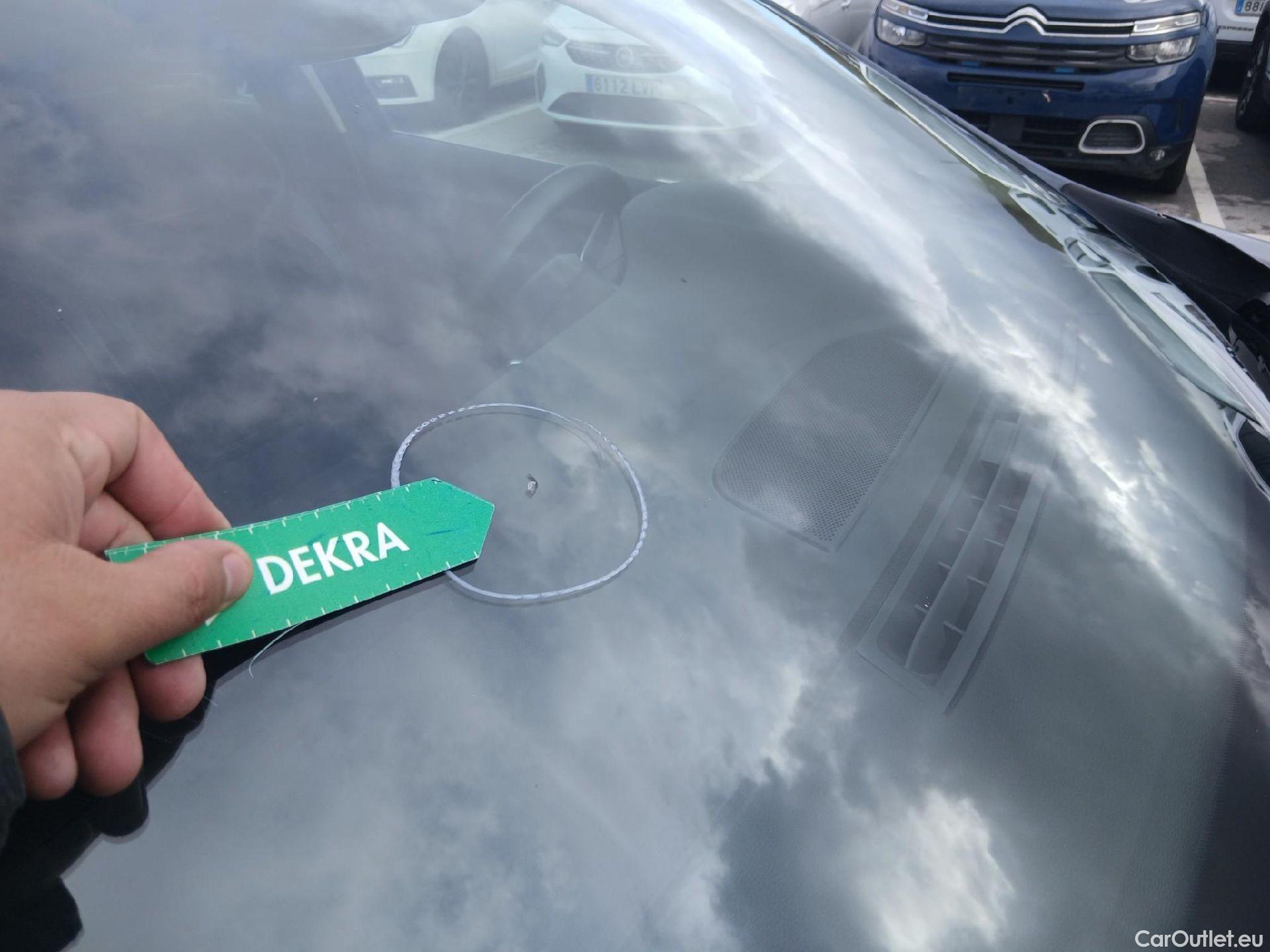  Renault  Megane RENAULT Mégane / 2020 / 5P / berlina con portón Zen Blue dCi 85 kW (115CV) #8