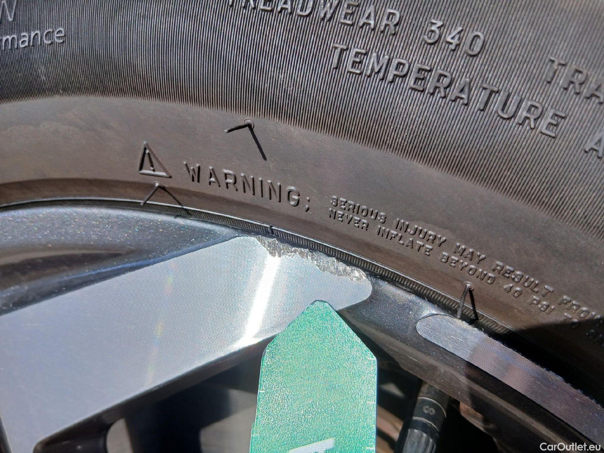  Hyundai  Tucson HYUNDAI  / 2020 / 5P / todoterreno 1.6 TGDI 169kW HEV Tecno Auto 2C #38