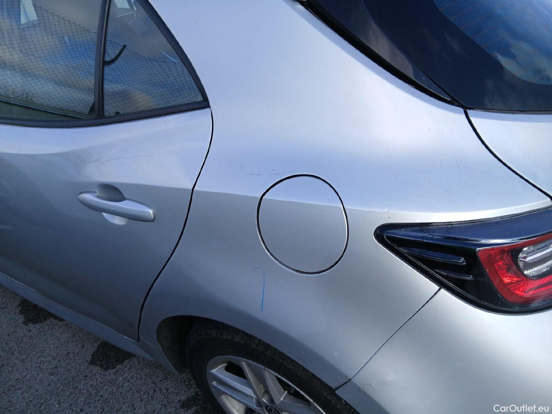  Toyota  Corolla TOYOTA  1.8 125H ACTIVE TECH E-CVT #20