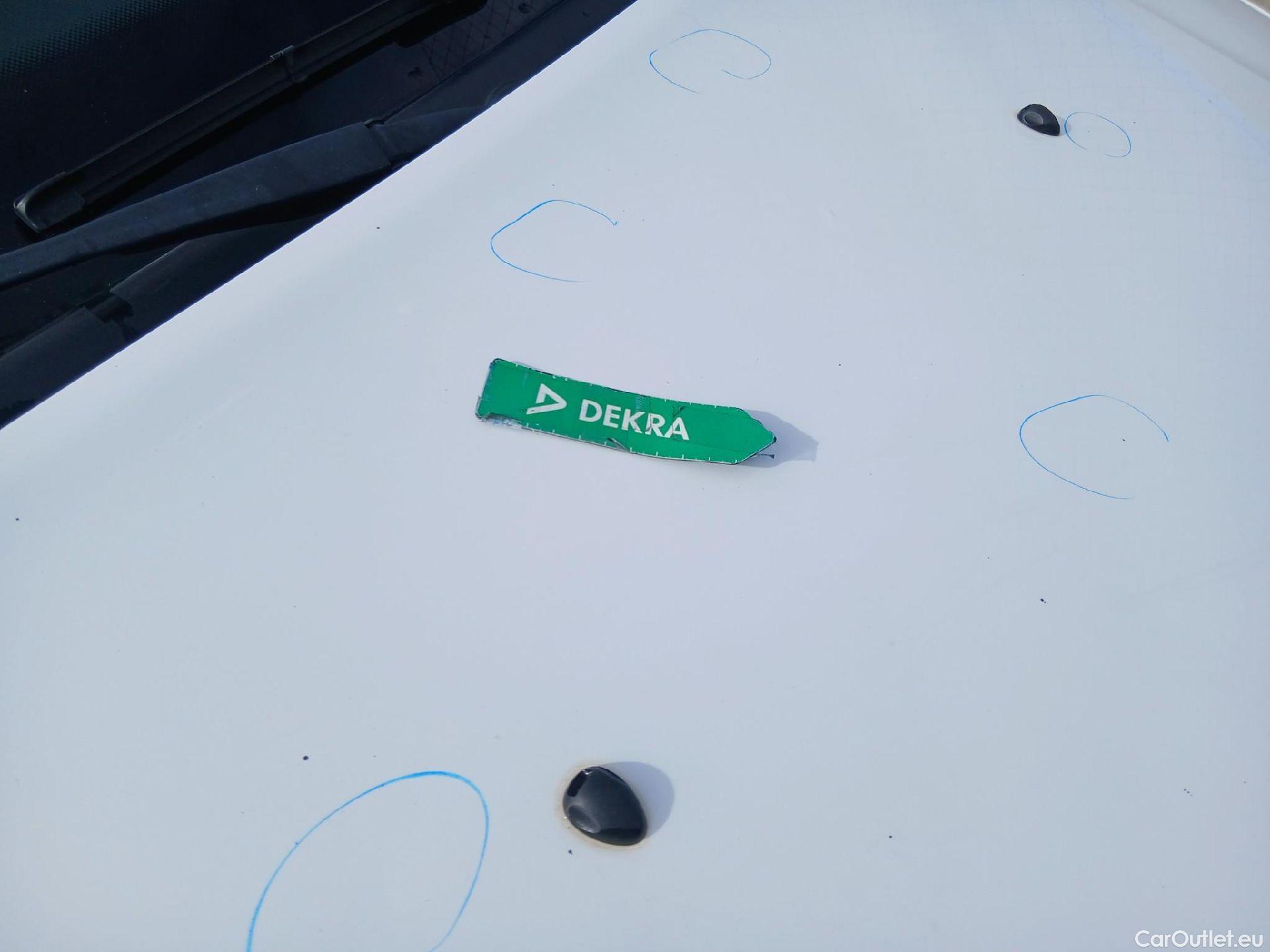  Dacia  Sandero DACIA  / 2016 / 5P / berlina con portón Stepway Essential Blue dCi 70kW (95CV) #4