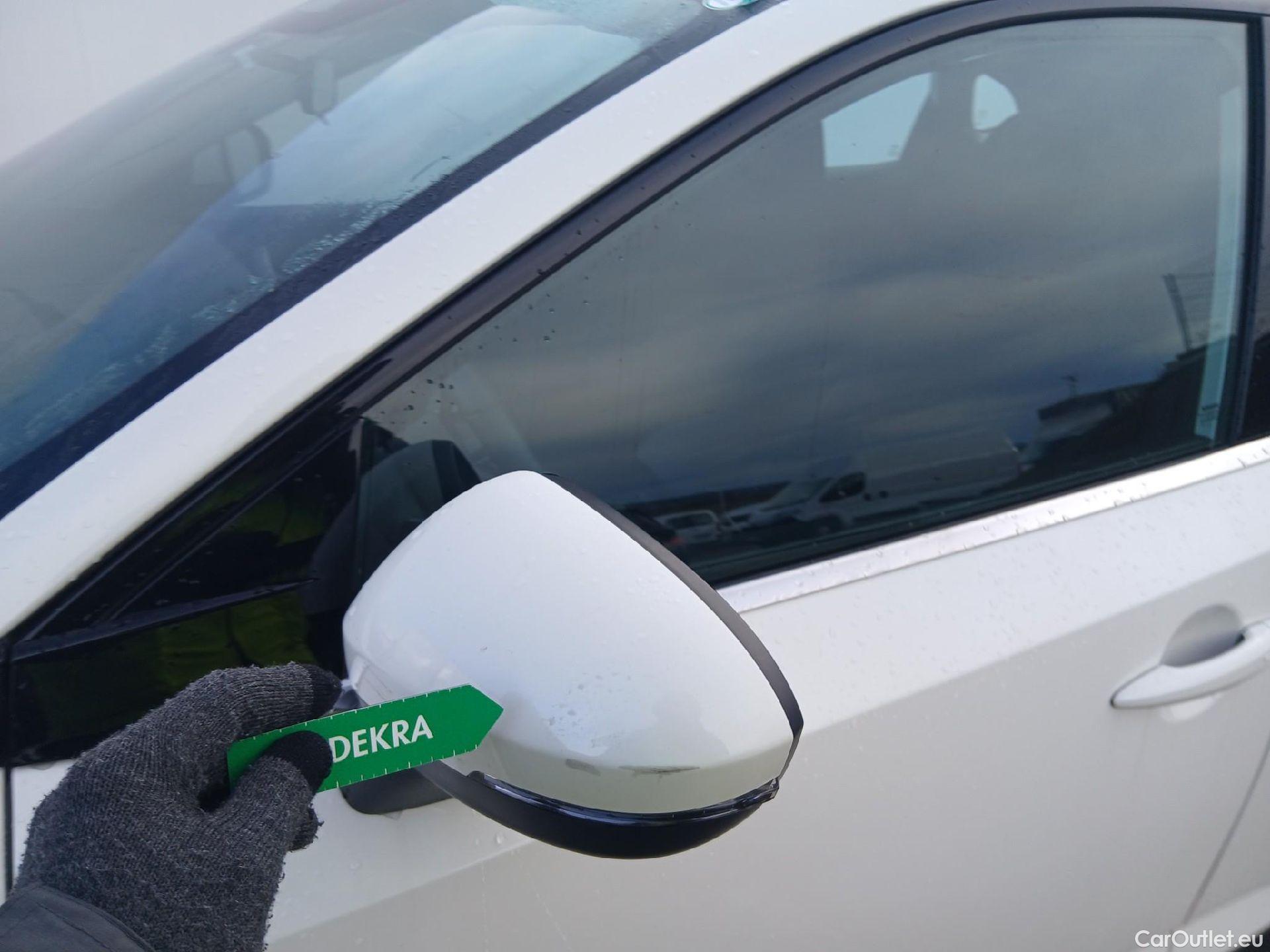  Nissan  Qashqai NISSAN  / 2021 / 5P / todoterreno DIG-T 116kW (158CV) mHEV Xtronic Acenta (AC2) #7