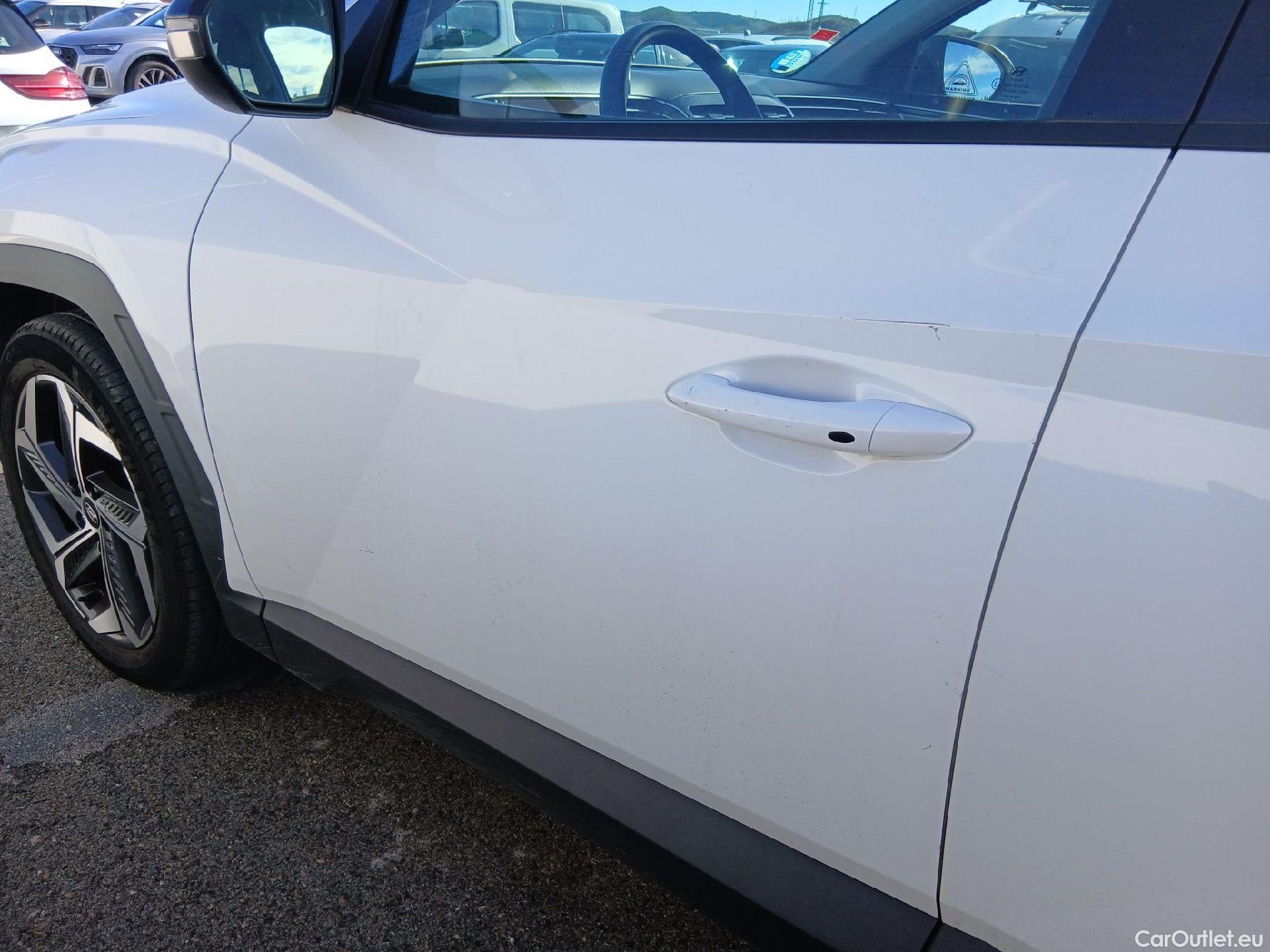  Hyundai  Tucson HYUNDAI  / 2020 / 5P / todoterreno 1.6 TGDI 169kW HEV Tecno Auto 2C #7