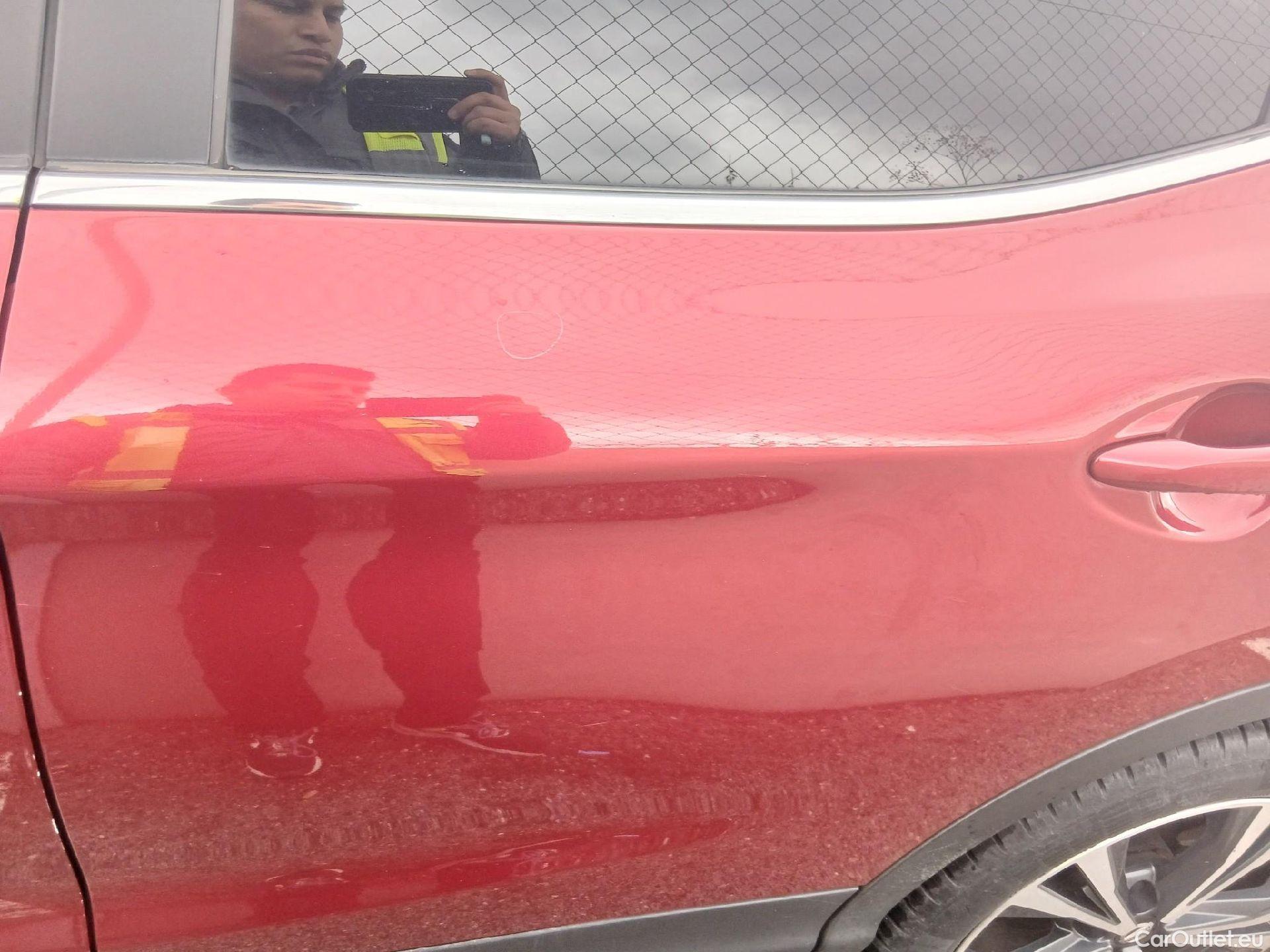  Nissan  Qashqai NISSAN  / 2017 / 5P / todoterreno DIG-T 103 kW (140 CV) E6D N-CONNECTA #16