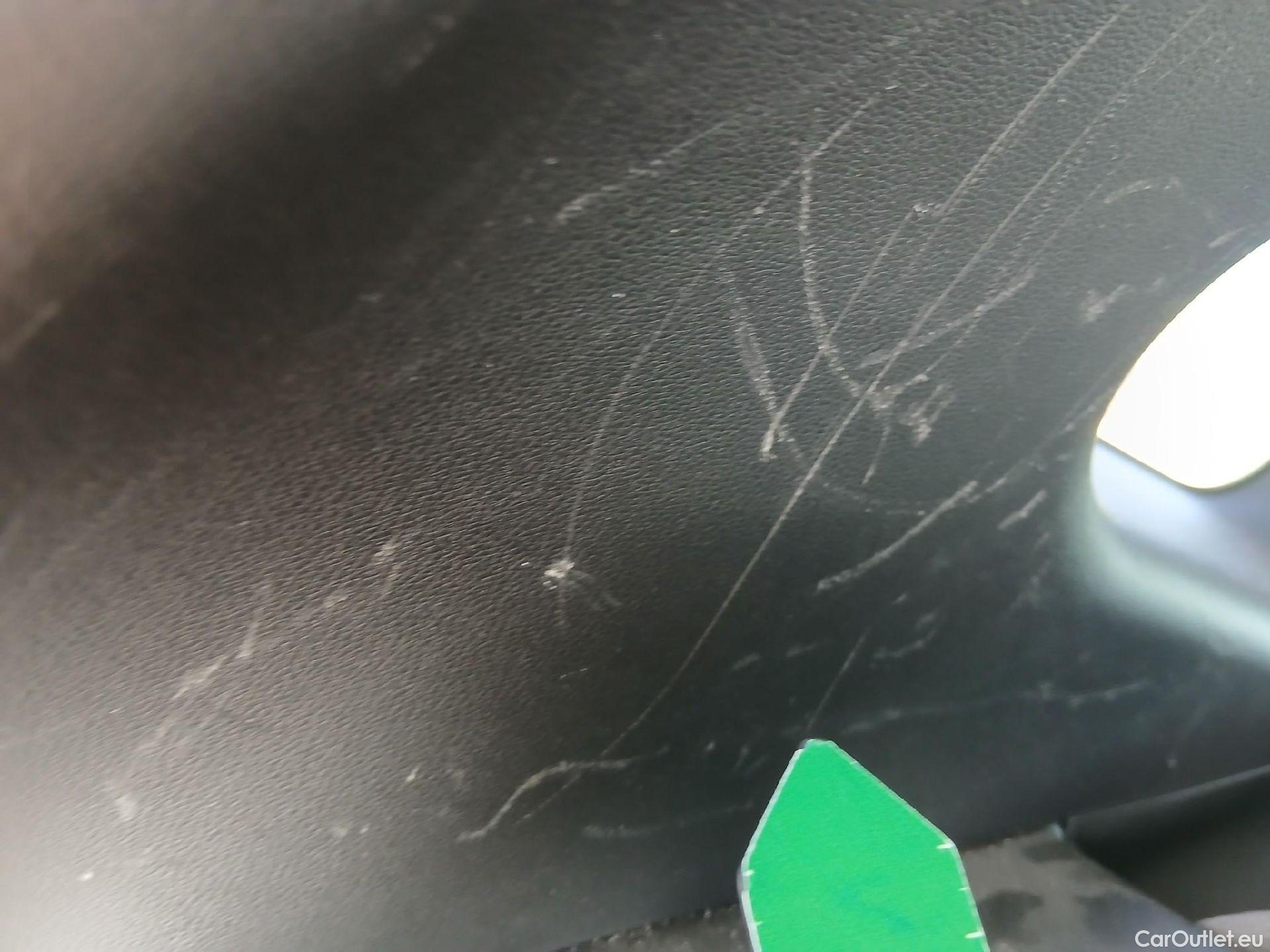  Hyundai  Tucson HYUNDAI  / 2020 / 5P / todoterreno 1.6 TGDI 169kW HEV Tecno Auto 2C #19