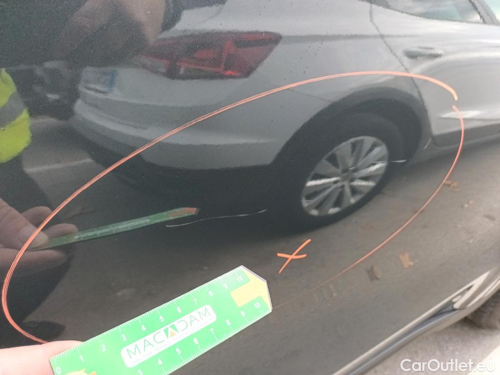  KIA  Sportage KIA  1.6MHEV Drive 100kW(136CV) 4x2(Crist Tintados)(CX) #4