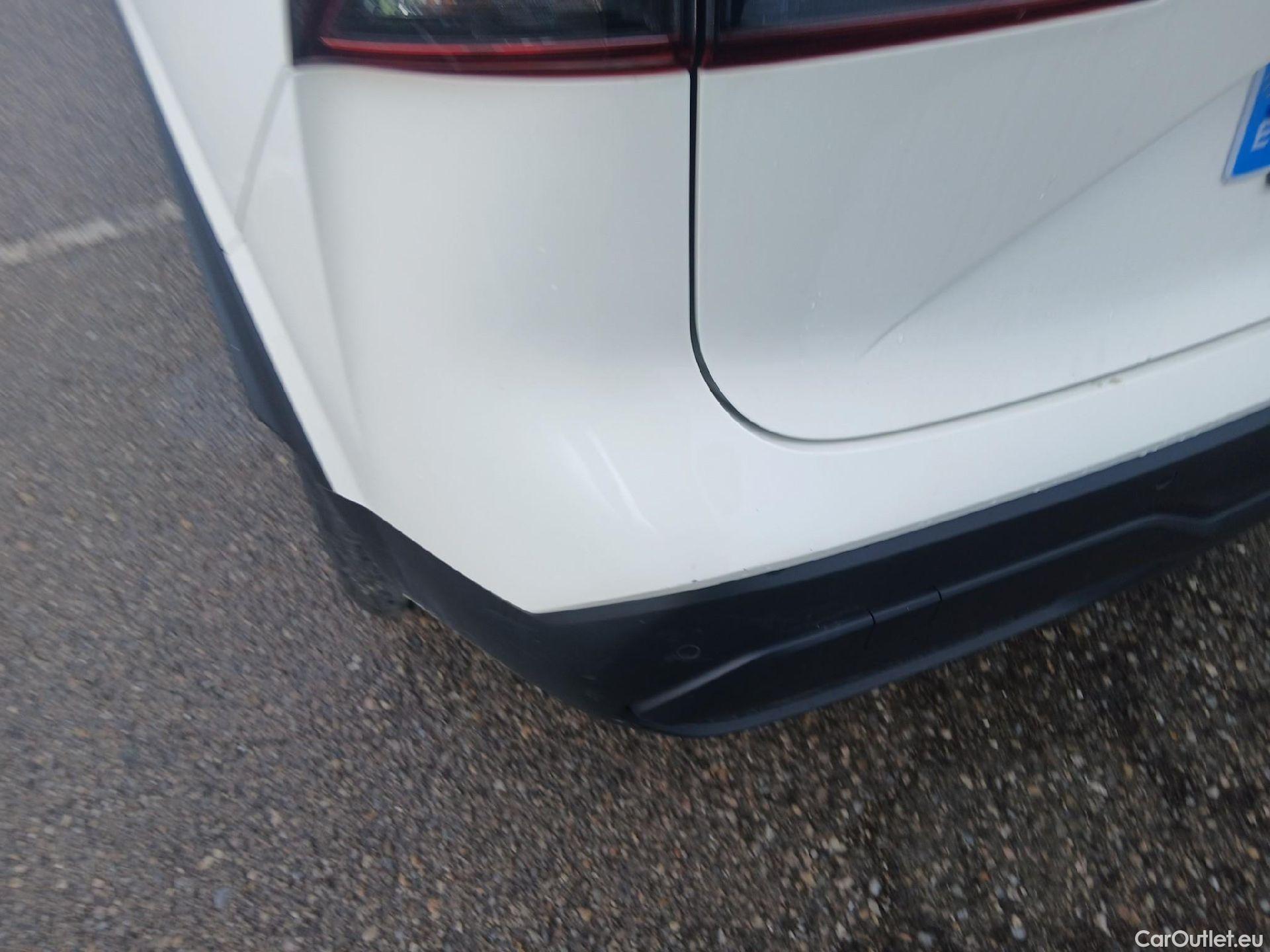  Nissan  Qashqai NISSAN  / 2021 / 5P / todoterreno DIG-T 116kW (158CV) mHEV Xtronic Acenta (AC2) #9