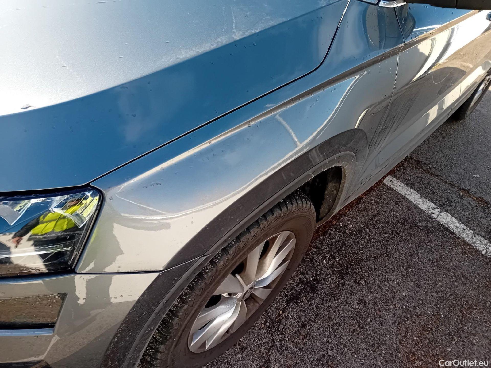  Skoda  Karoq SKODA  / 2021 / 5P / todoterreno 2.0 TDI 85kW (115CV) Ambition (AC) #24