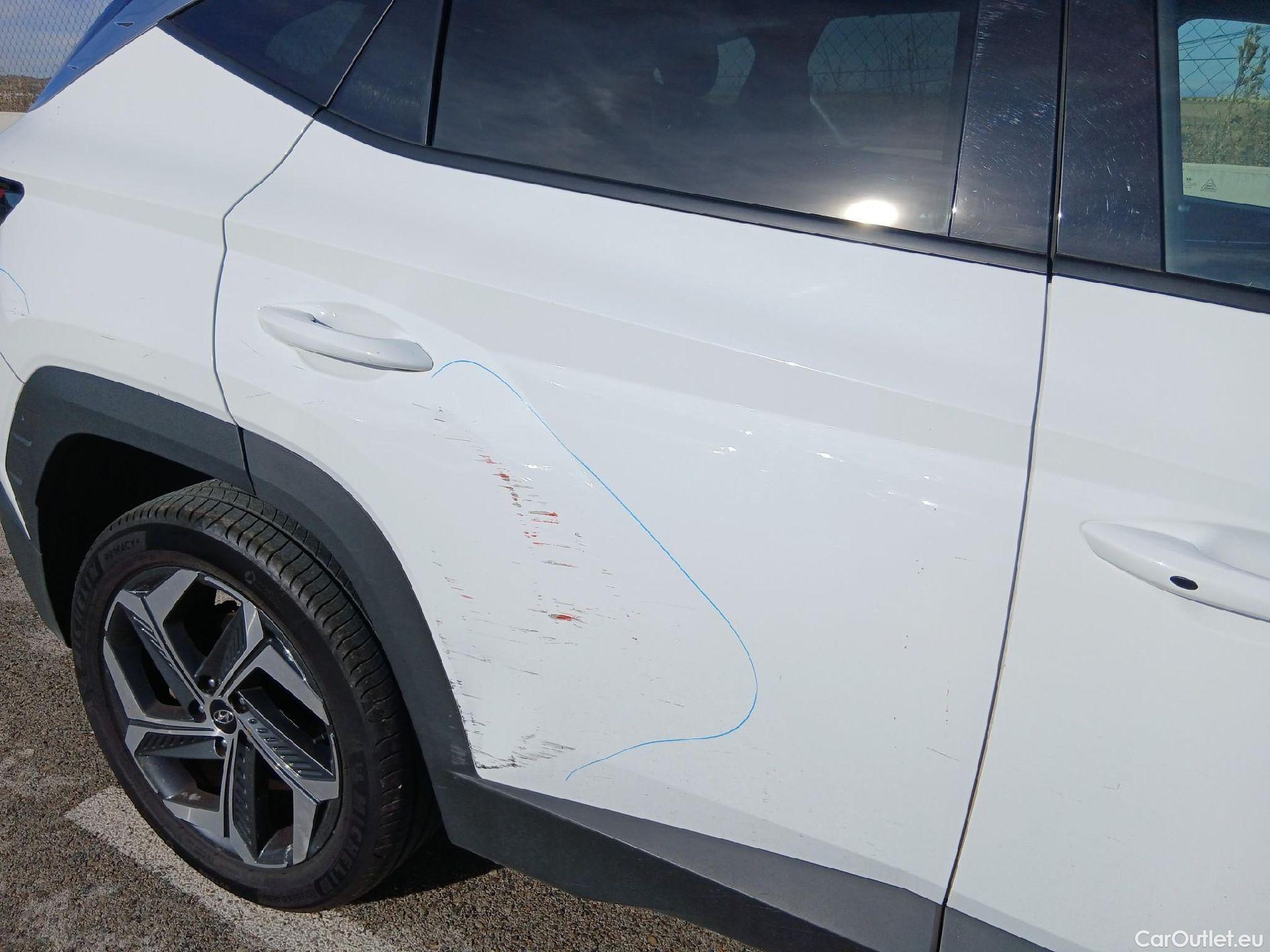  Hyundai  Tucson HYUNDAI  / 2020 / 5P / todoterreno 1.6 TGDI 169kW HEV Tecno Auto 2C #32