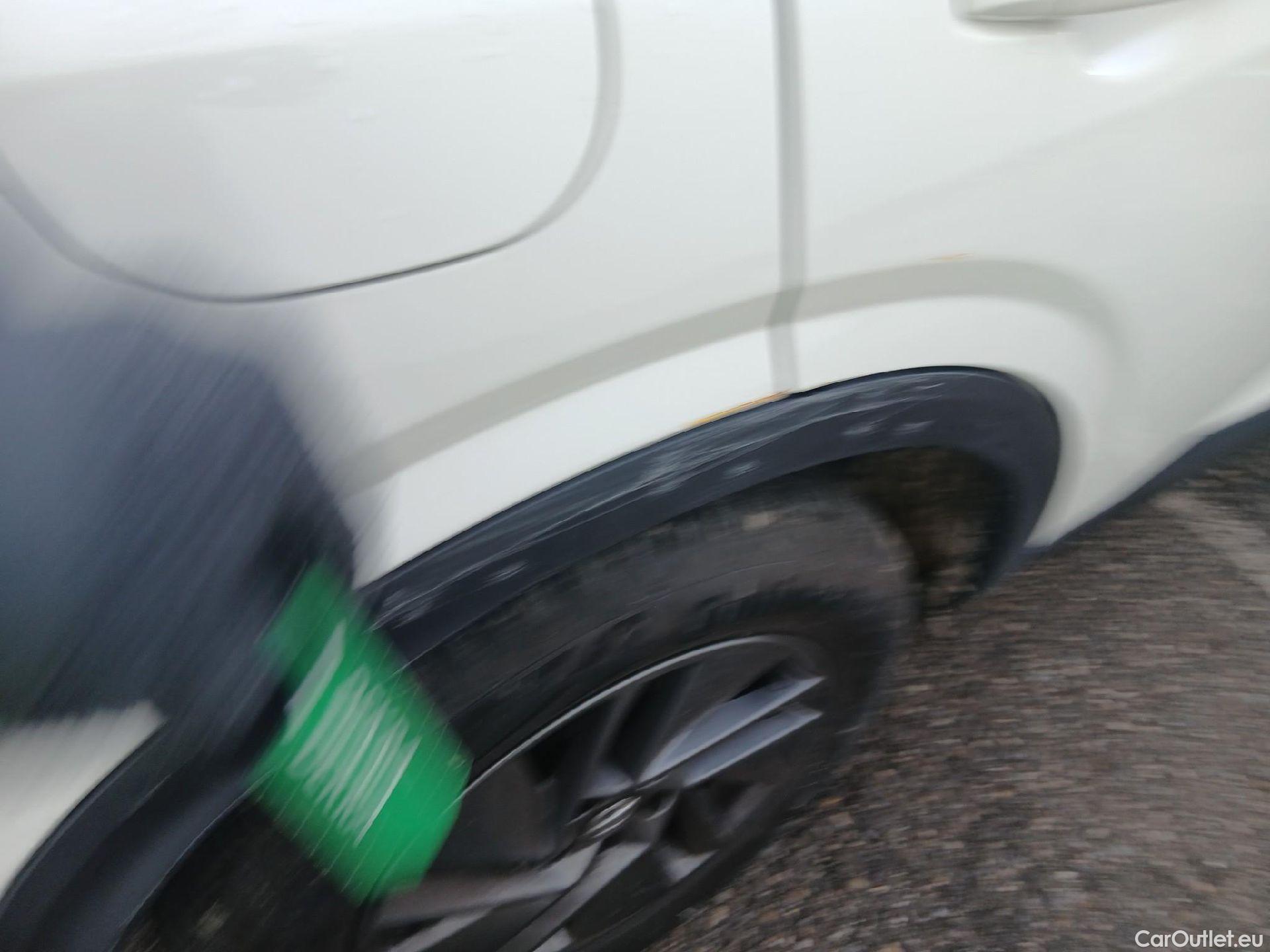  Nissan  Qashqai NISSAN  / 2021 / 5P / todoterreno DIG-T 116kW (158CV) mHEV Xtronic Acenta (AC2) #15