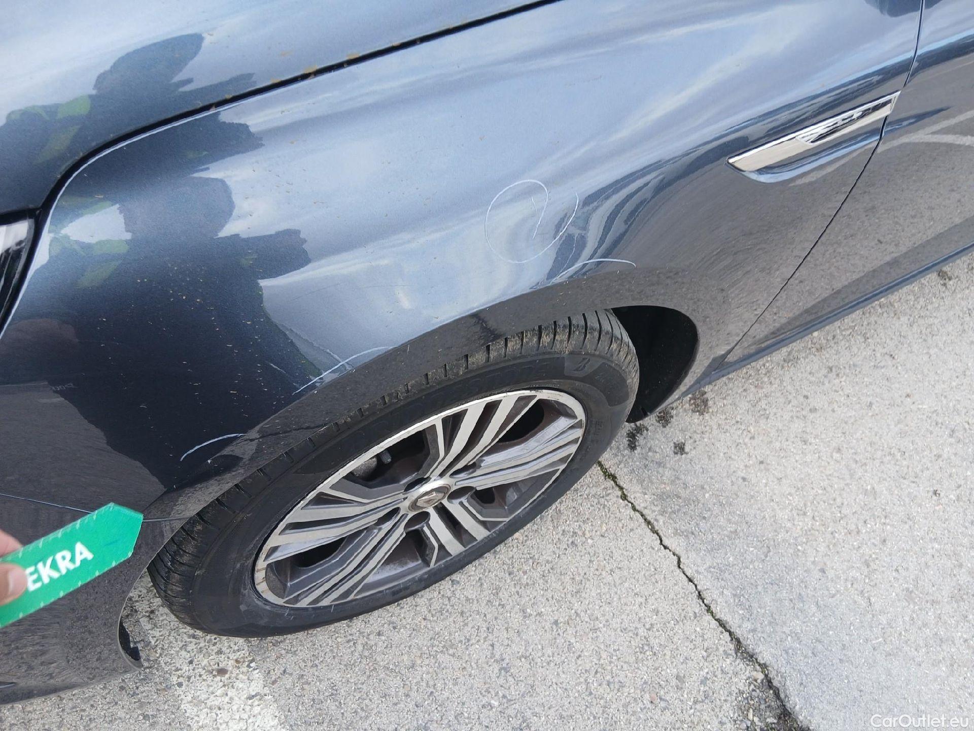  Renault  Megane RENAULT Mégane / 2020 / 5P / berlina con portón Zen Blue dCi 85 kW (115CV) #9