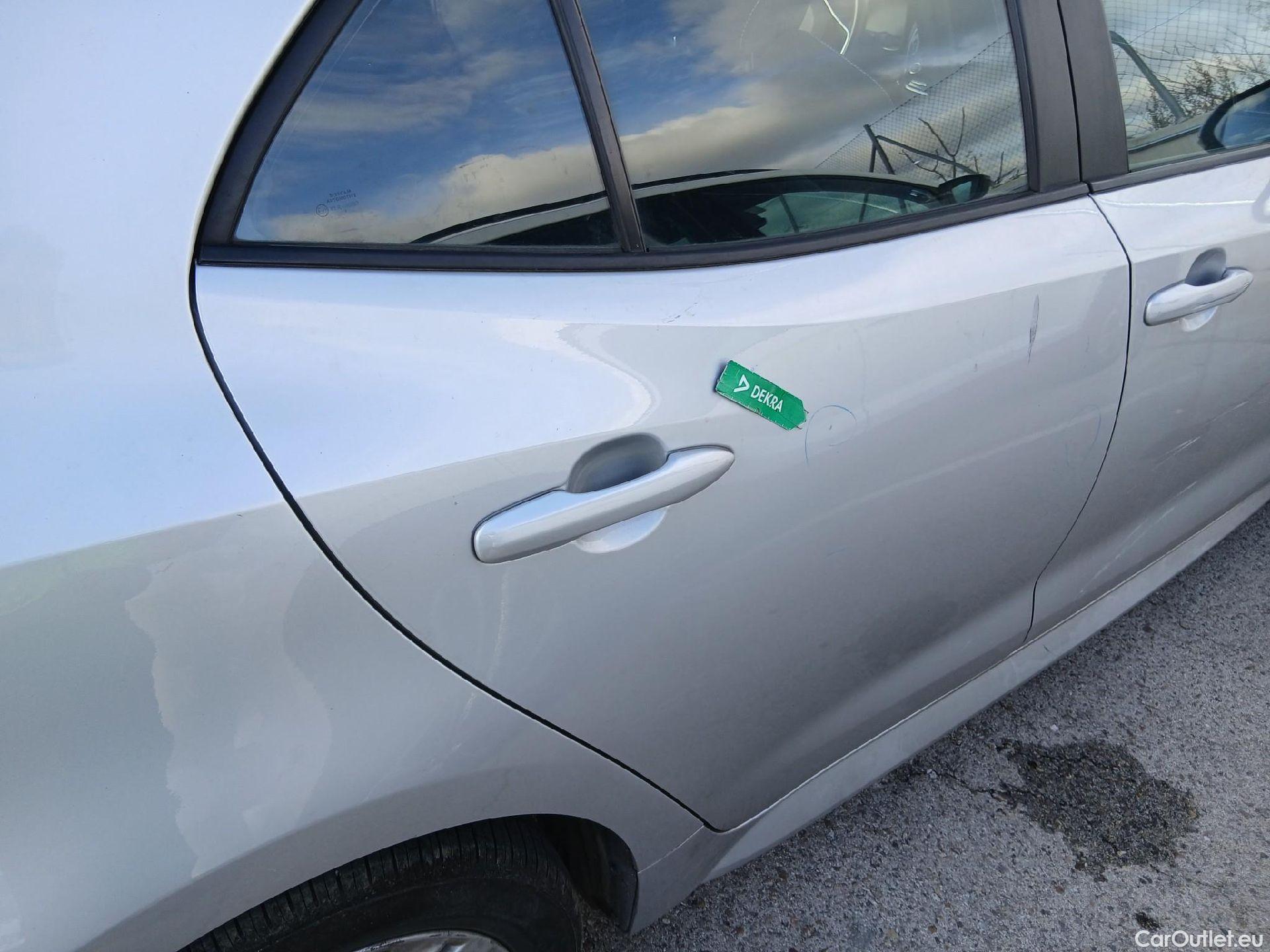  Toyota  Corolla TOYOTA  1.8 125H ACTIVE TECH E-CVT #35