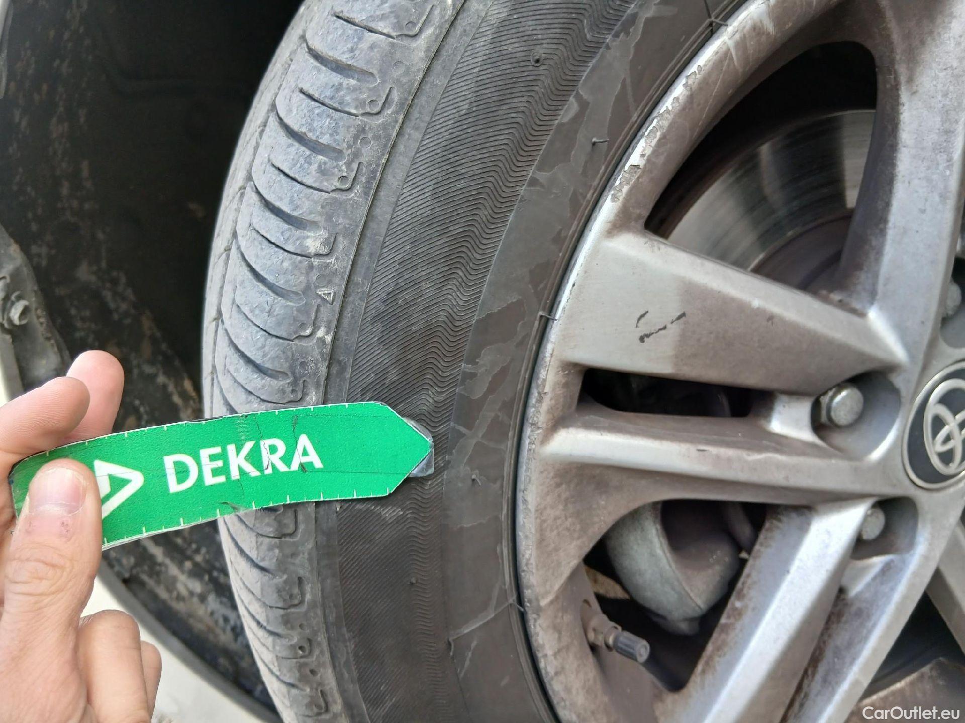  Toyota  Corolla TOYOTA  1.8 125H ACTIVE TECH E-CVT #5