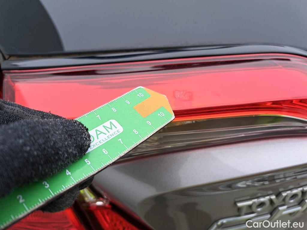  Toyota  C-HR TOYOTA  / 2016 / 5P / todoterreno 1.8 125H Advance (CX) #45