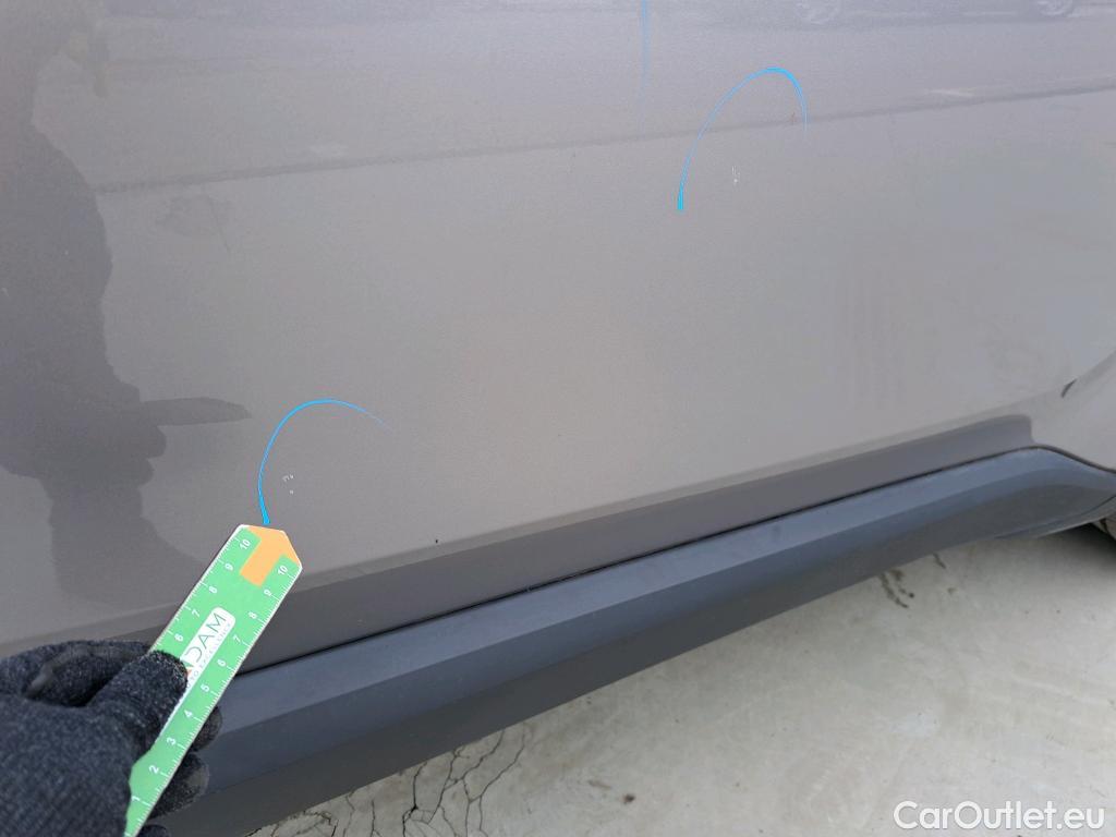  Toyota  C-HR TOYOTA  / 2016 / 5P / todoterreno 1.8 125H Advance (CX) #13