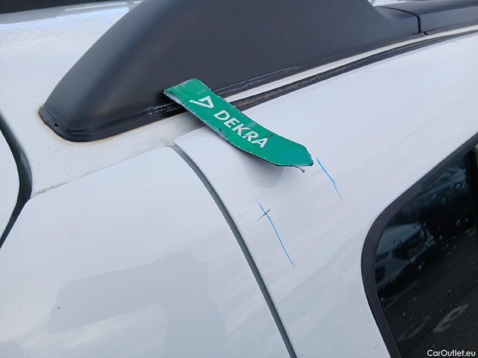  Dacia  Sandero DACIA  / 2016 / 5P / berlina con portón Stepway Essential Blue dCi 70kW (95CV) #26