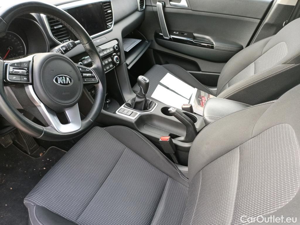  KIA  Sportage KIA  1.6MHEV Drive 100kW(136CV) 4x2(Crist Tintados)(CX) #11