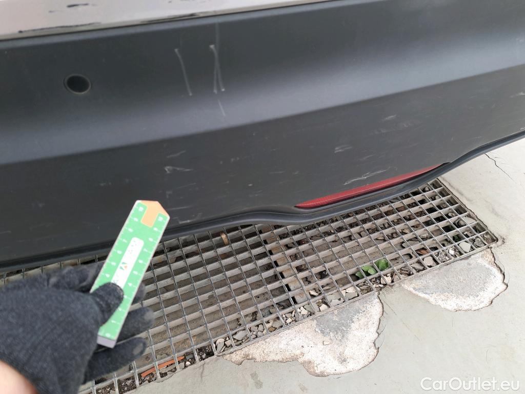  Toyota  C-HR TOYOTA  / 2016 / 5P / todoterreno 1.8 125H Advance (CX) #27