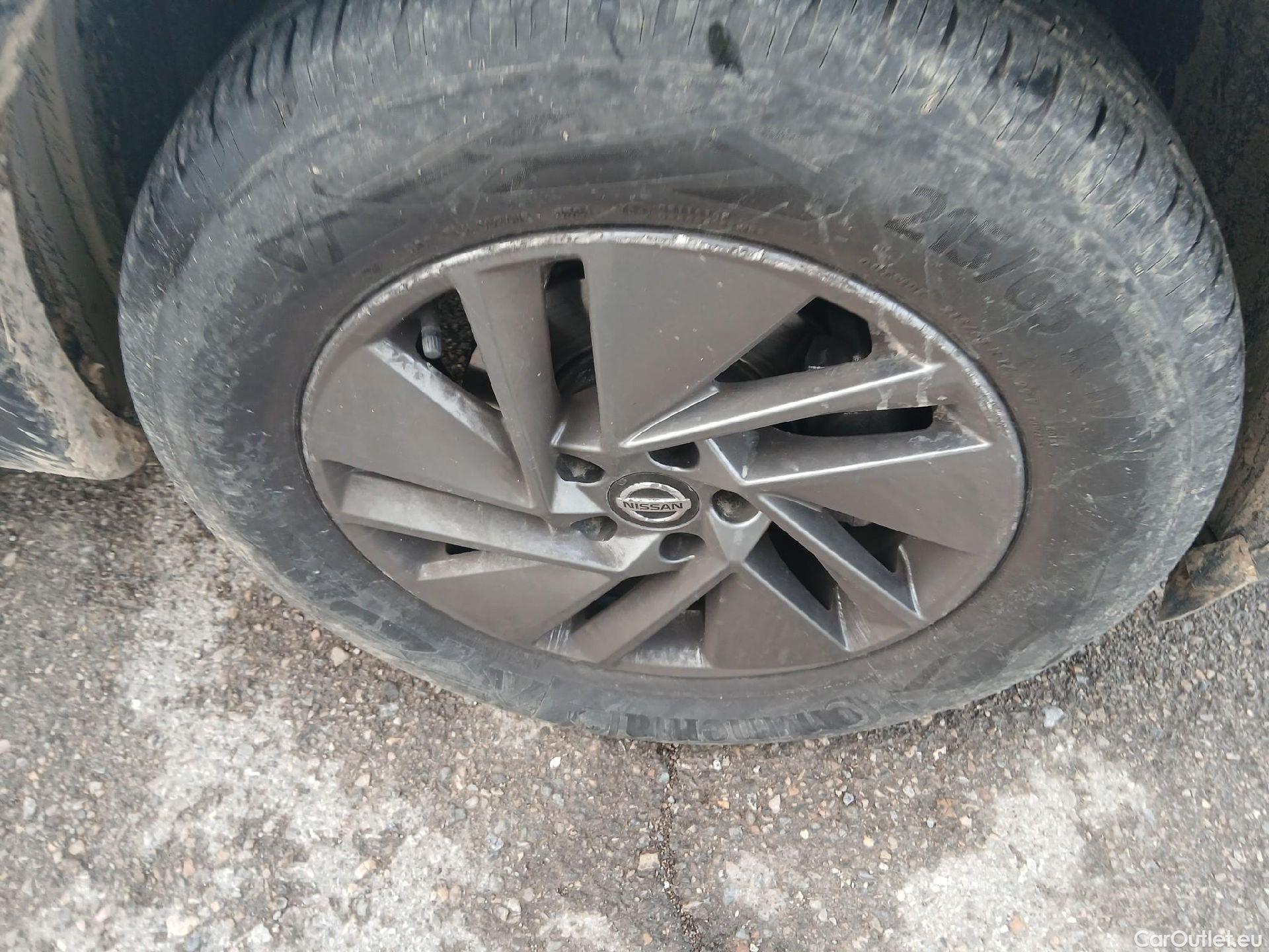  Nissan  Qashqai NISSAN  / 2021 / 5P / todoterreno DIG-T 116kW (158CV) mHEV Xtronic Acenta (AC2) #29