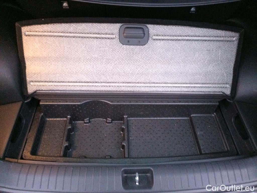  KIA  Sportage KIA  1.6MHEV Drive 100kW(136CV) 4x2(Crist Tintados)(CX) #6