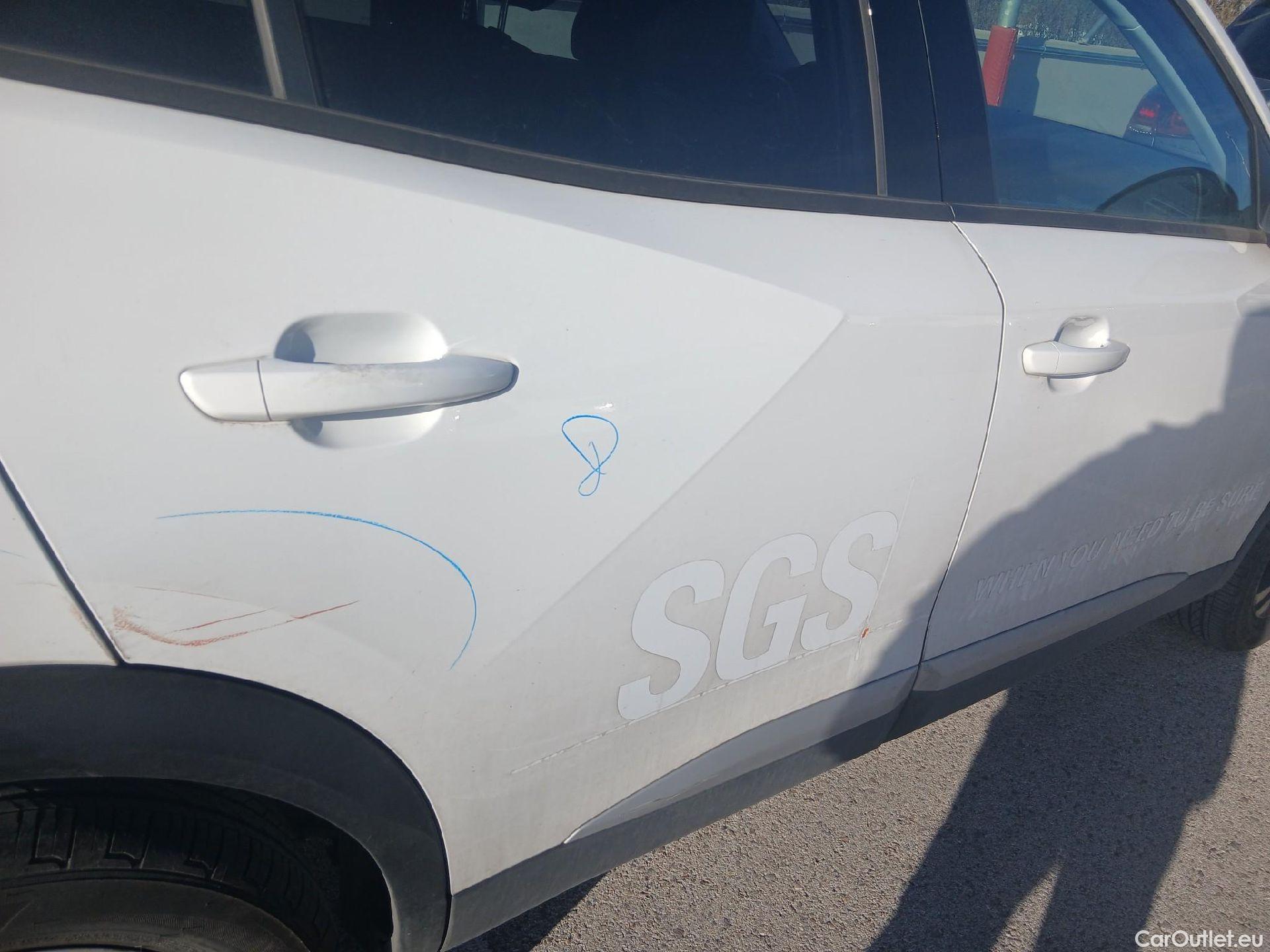  Peugeot  2008 PEUGEOT  / 2019 / 5P / todoterreno Allure BlueHDI 81kW (110CV) #30