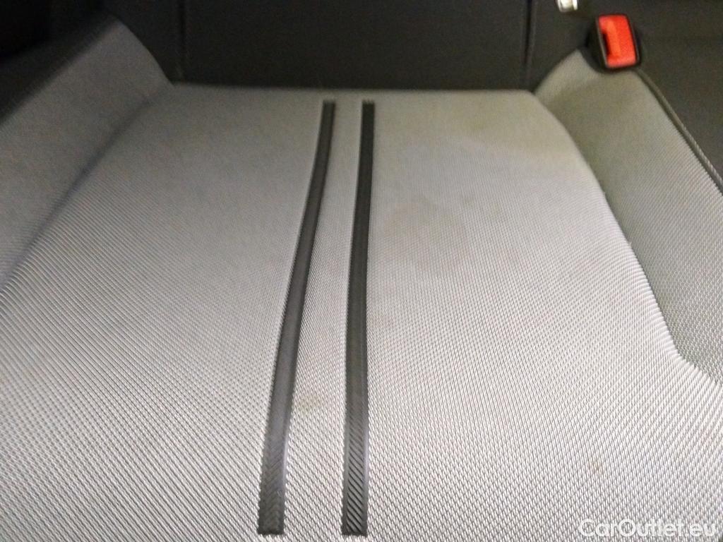  Seat  Leon SEAT Nuevo León / 2020 / 5P / familiar SP 2.0 TDI 85kW Style XL(SP) #4