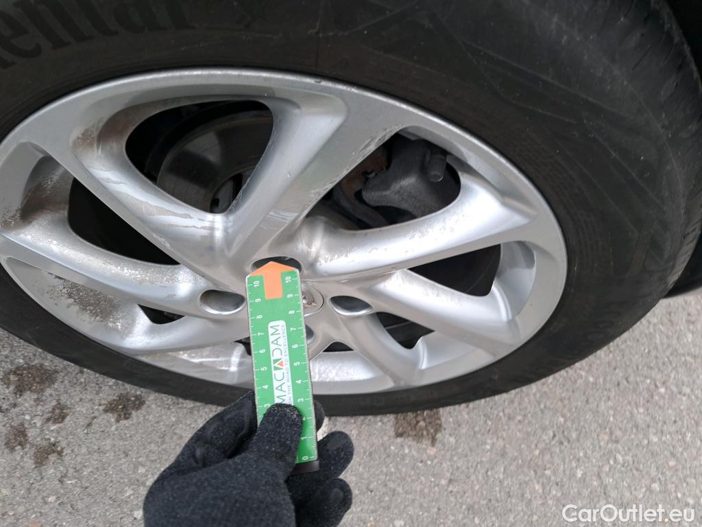  Opel  Corsa OPEL  / 2019 / 5P / berlina con portón 1.2T XHL 74kW (100CV) GS-Line #15