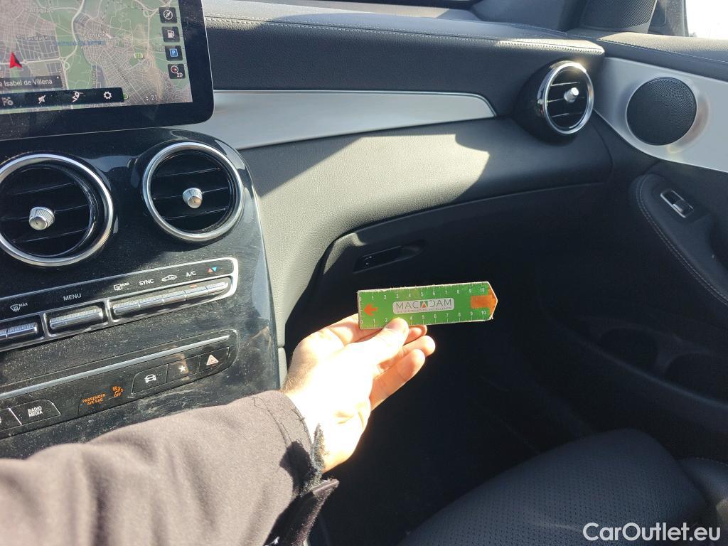  Mercedes  G-Klasee MERCEDES-BENZ GLC Coupé / 2019 / 5P / coupé GLC 220 d 4MATIC #33