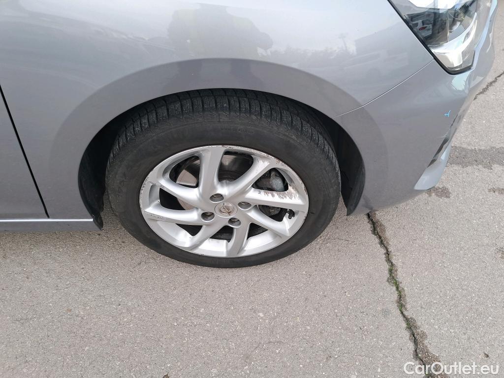  Opel  Corsa OPEL  / 2019 / 5P / berlina con portón 1.2T XHL 74kW (100CV) GS-Line #16