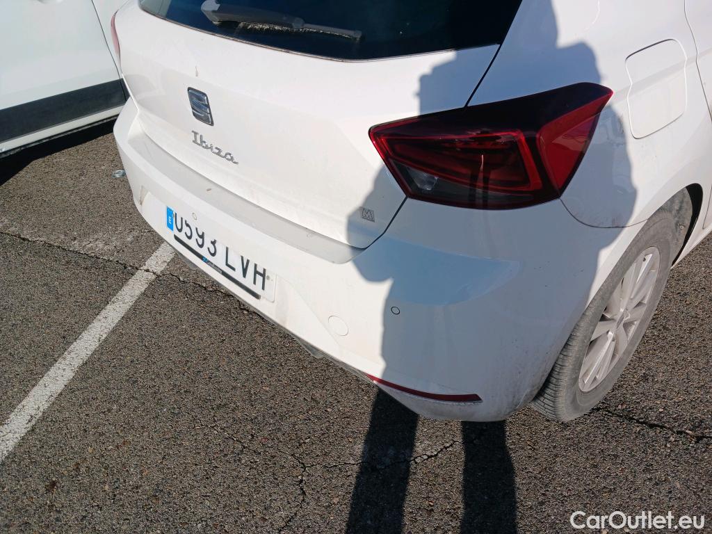  Seat  Ibiza SEAT  / 2017 / 5P / berlina con portón 1.0 TSI 81kW (110CV) Style Plus (AC) #5