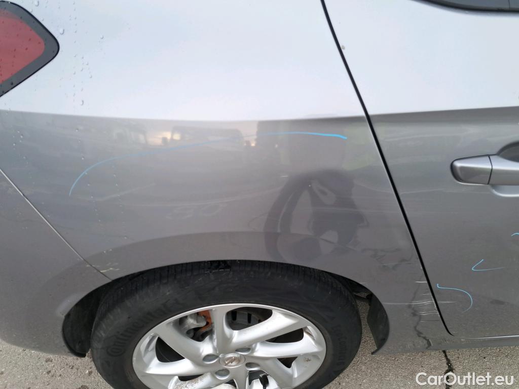  Opel  Corsa OPEL  / 2019 / 5P / berlina con portón 1.2T XHL 74kW (100CV) GS-Line #3