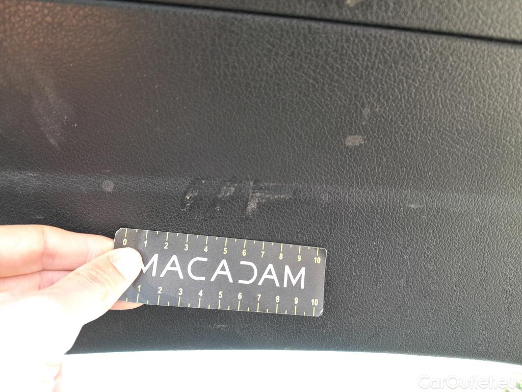  Mercedes  CLA-Klasse MERCEDES-BENZ CLA / 2019 / 5P / familiar CLA 200 D DCT Shooting Brake #14