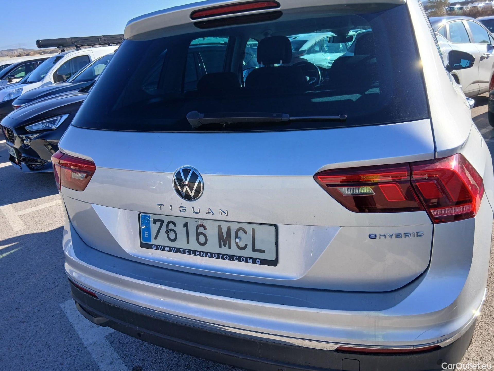  Volkswagen  Tiguan VOLKSWAGEN  / 2020 / 5P / todoterreno Life 1.4 TSI eHybrid 180kW (245CV) DSG #20