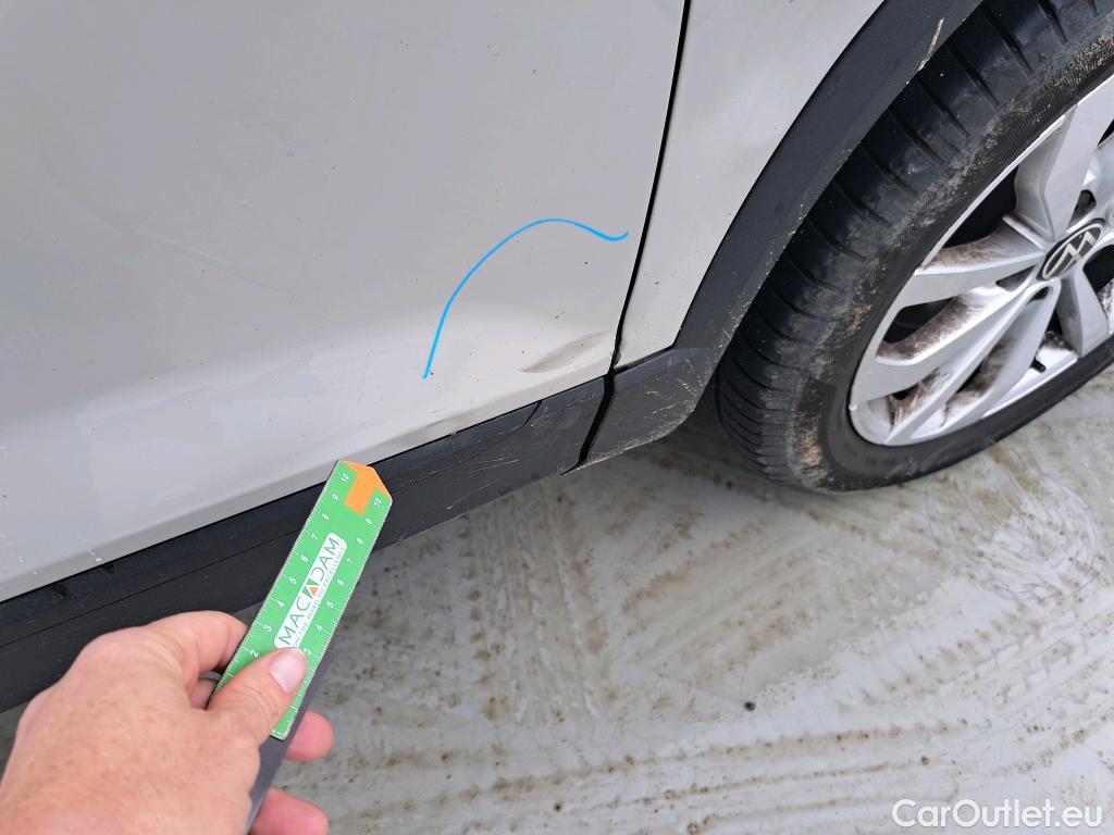  Volkswagen  T-ROC  Life 1.5 TSI 150CV AT7 E6d #4