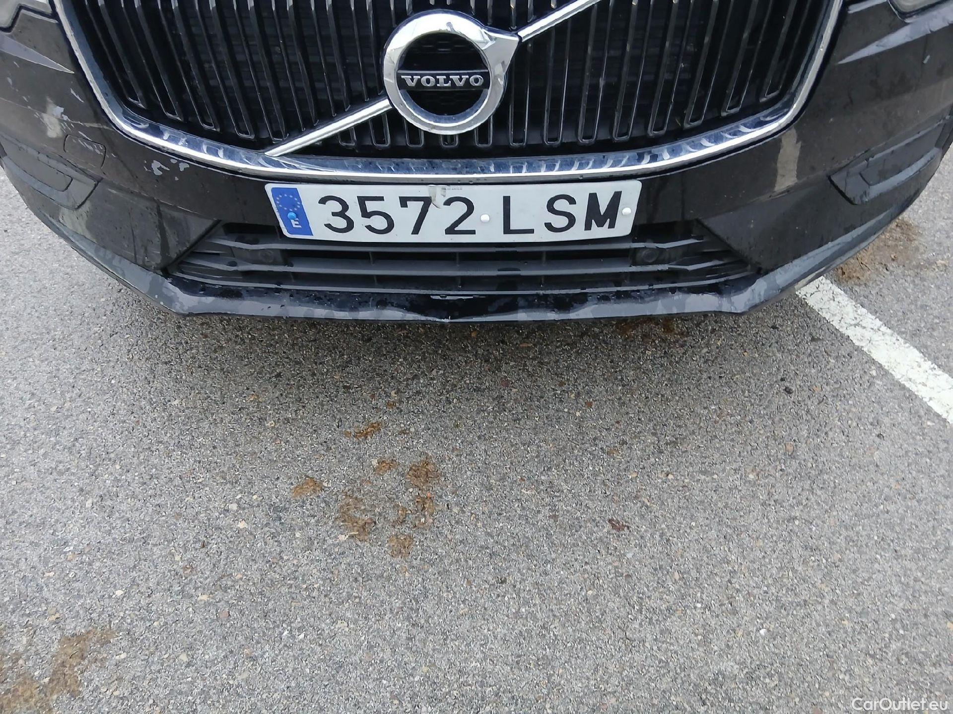  Volvo  XC60 VOLVO  / 2017 / 5P / todoterreno 2.0 B4 D Momentum Pro Auto #9