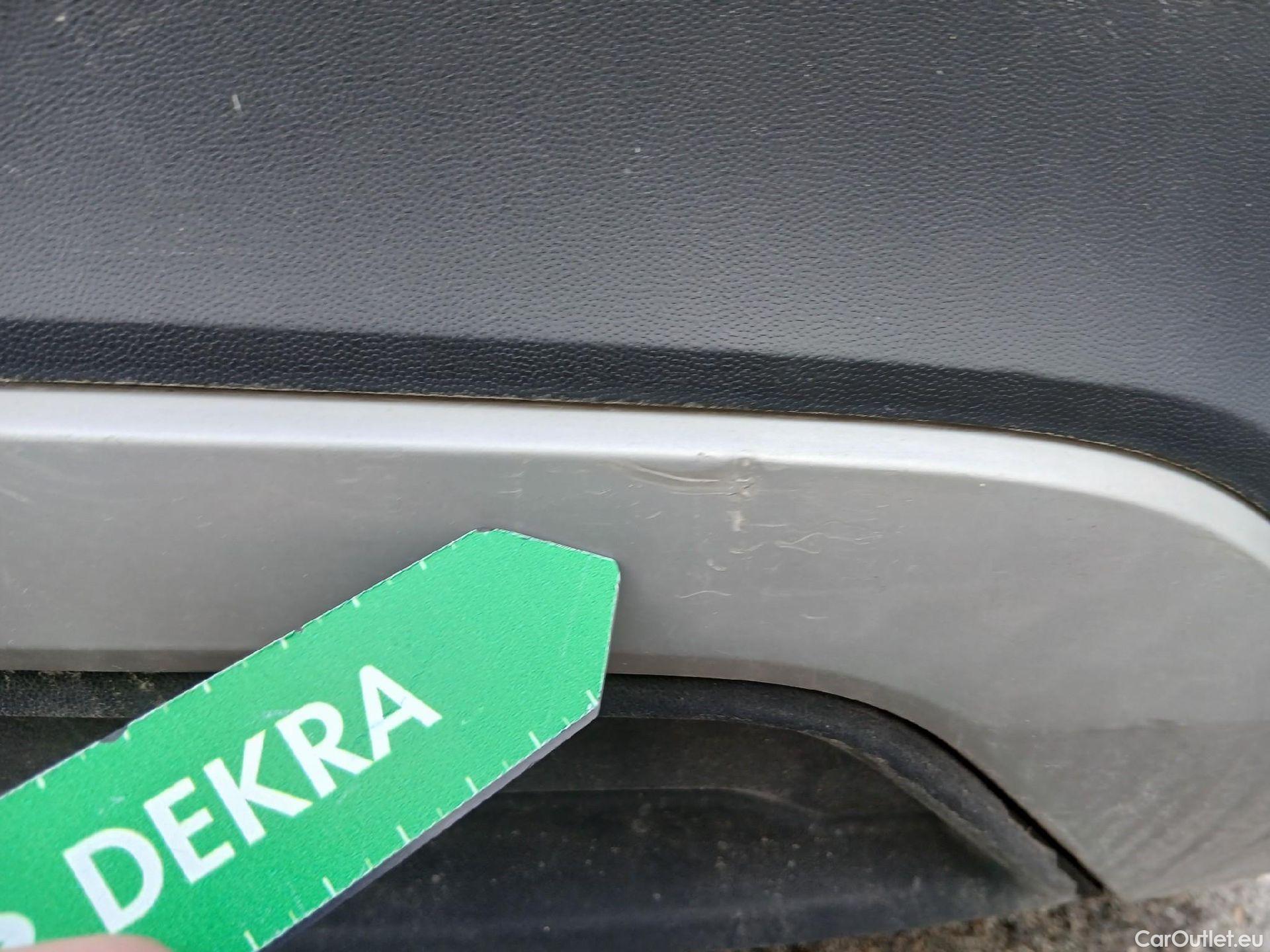  Volkswagen  T-CROSS VOLKSWAGEN  / 2018 / 5P / todoterreno Advance 1.0 TSI 85kW (115CV) DSG (AC) #25