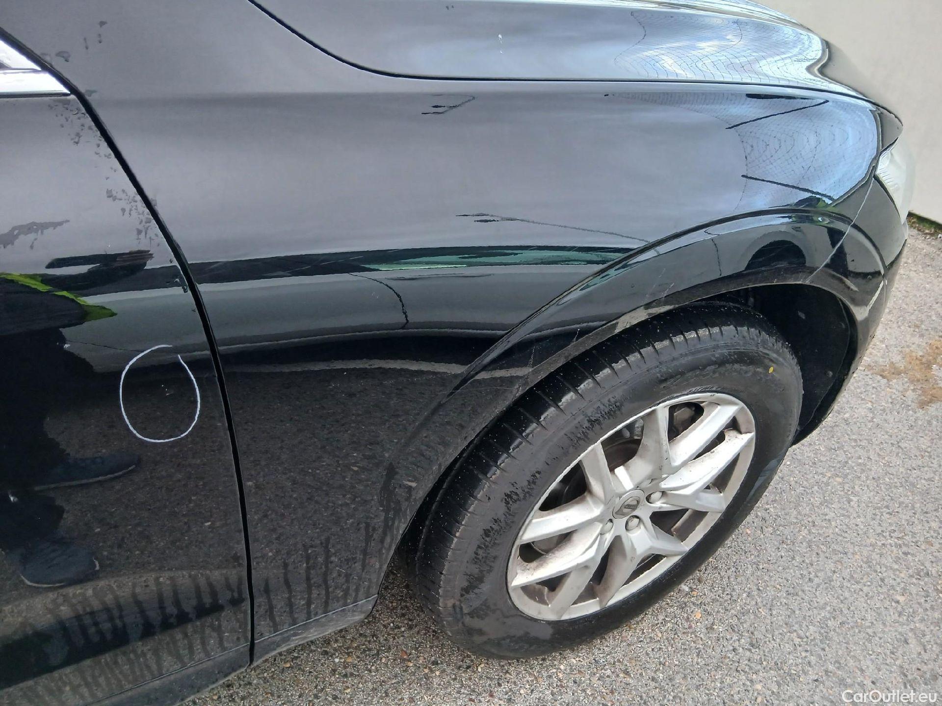  Volvo  XC60 VOLVO  / 2017 / 5P / todoterreno 2.0 B4 D Momentum Pro Auto #59