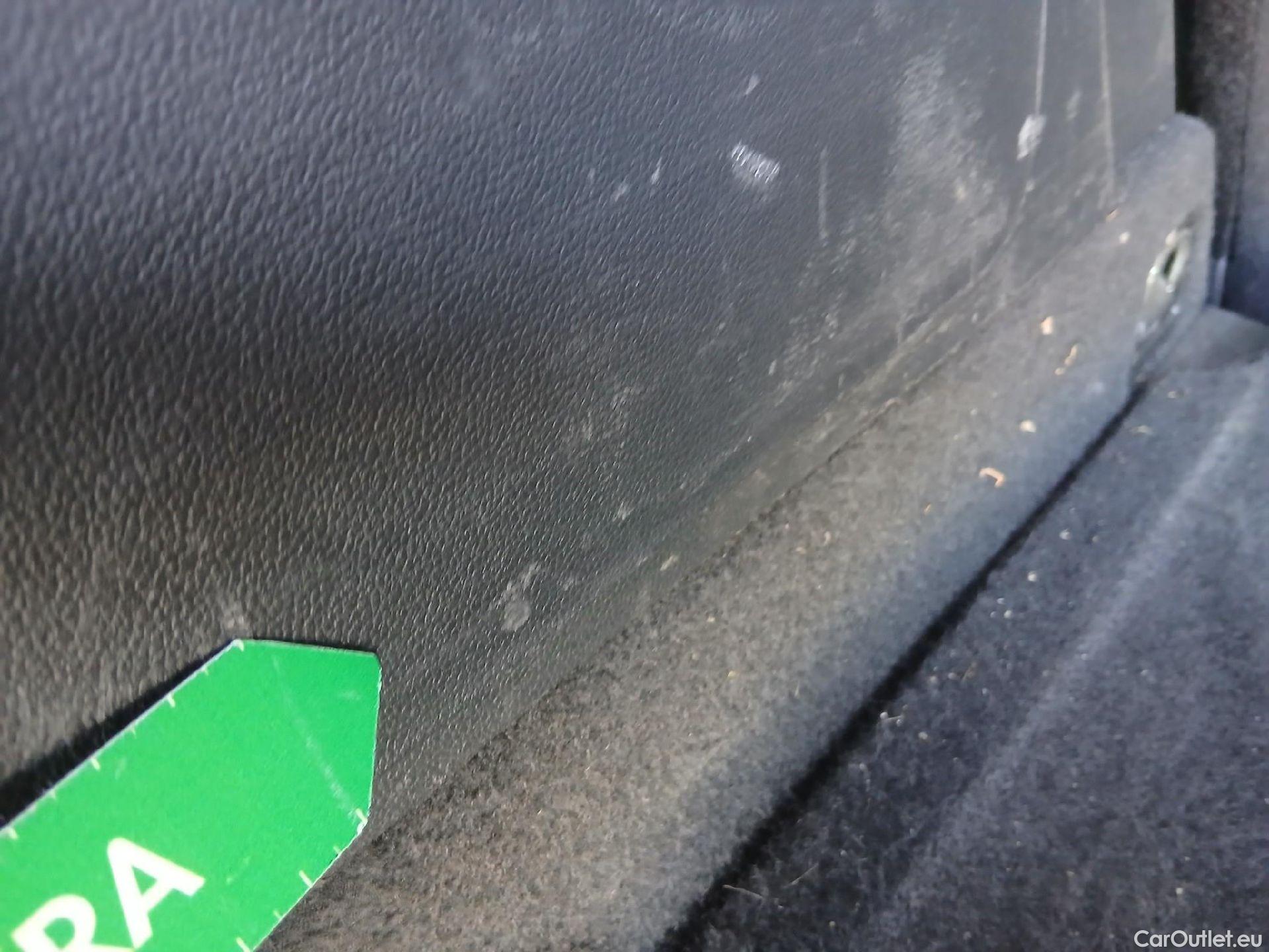  Volkswagen  Tiguan VOLKSWAGEN  / 2020 / 5P / todoterreno Life 1.4 TSI eHybrid 180kW (245CV) DSG #34