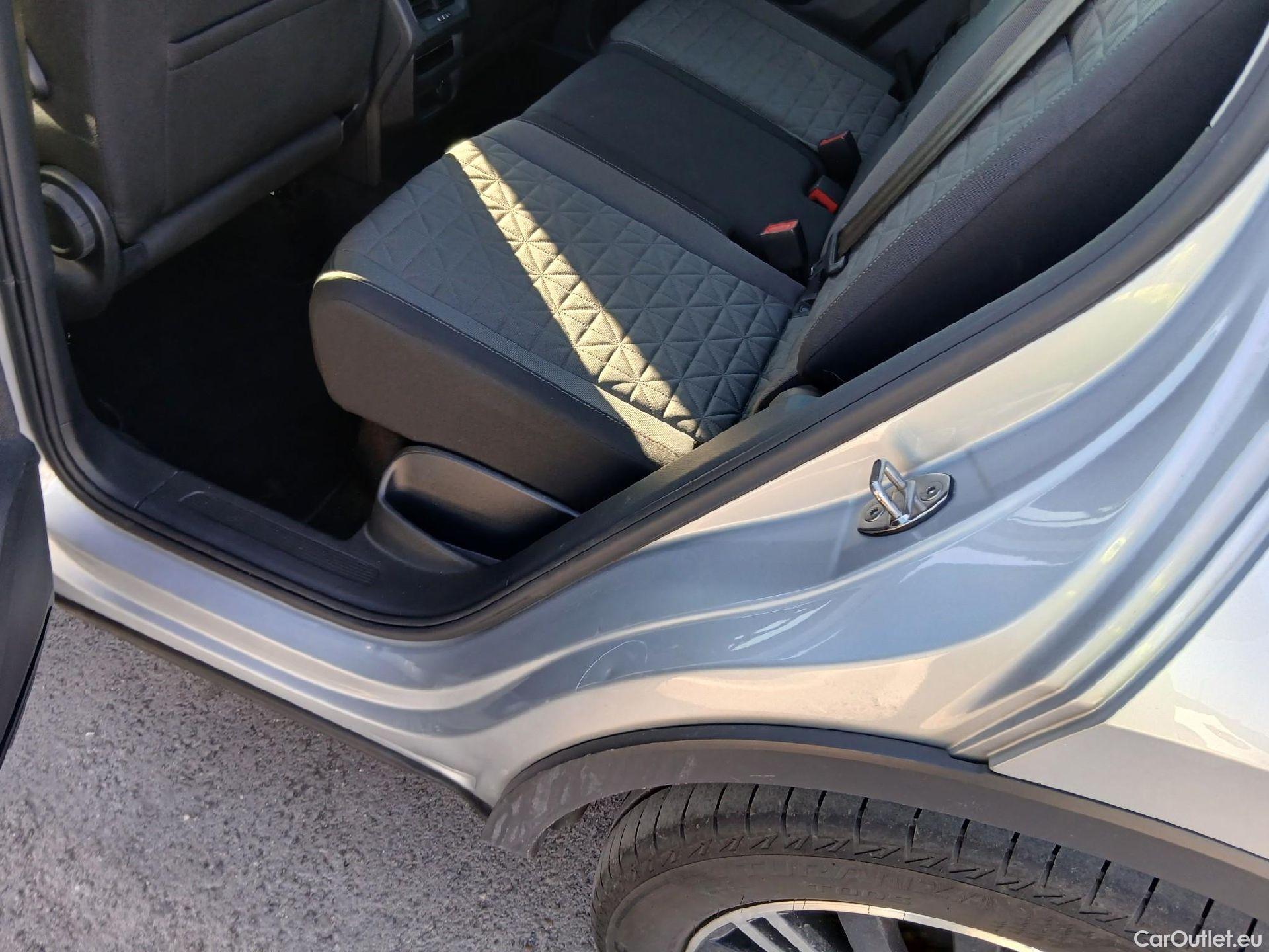  Volkswagen  Tiguan VOLKSWAGEN  / 2020 / 5P / todoterreno Life 1.4 TSI eHybrid 180kW (245CV) DSG #14