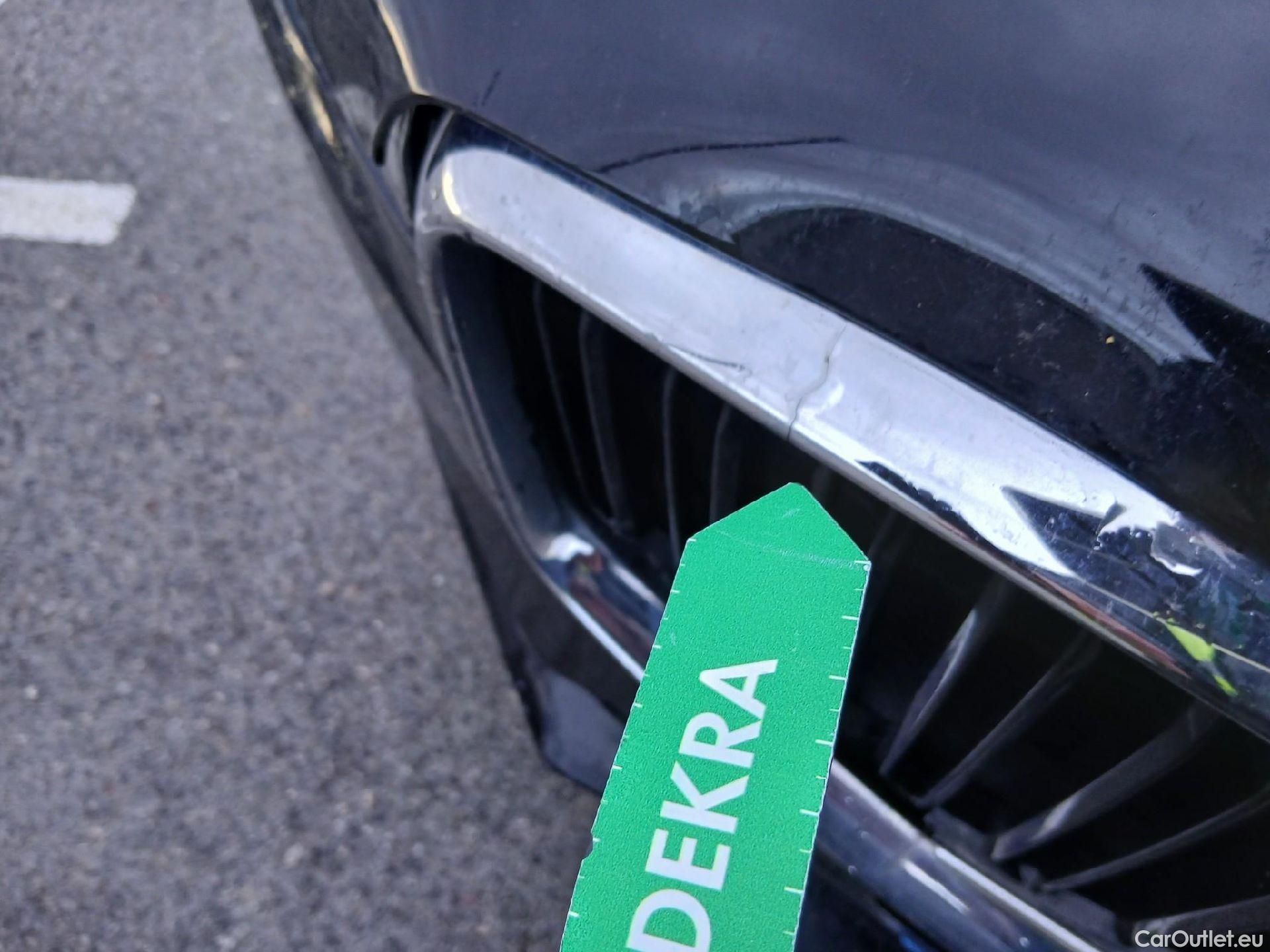  Volvo  XC60 VOLVO  / 2017 / 5P / todoterreno 2.0 B4 D Momentum Pro Auto #5