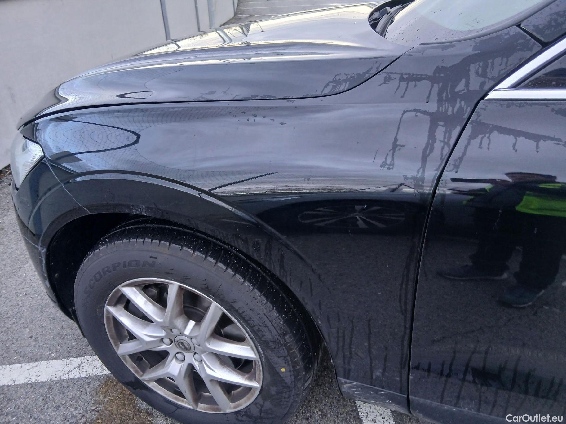  Volvo  XC60 VOLVO  / 2017 / 5P / todoterreno 2.0 B4 D Momentum Pro Auto #14