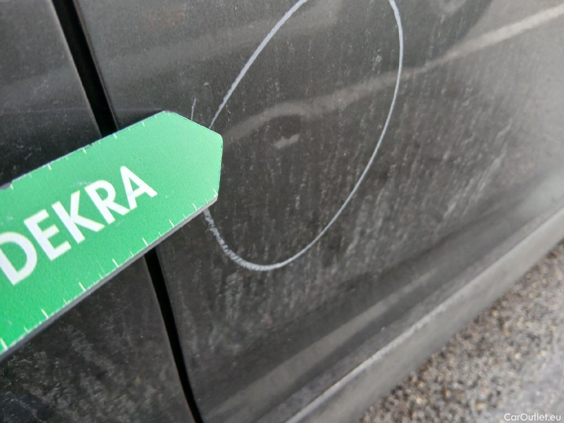  Volkswagen  T-CROSS VOLKSWAGEN  / 2018 / 5P / todoterreno Advance 1.0 TSI 85kW (115CV) DSG (AC) #39