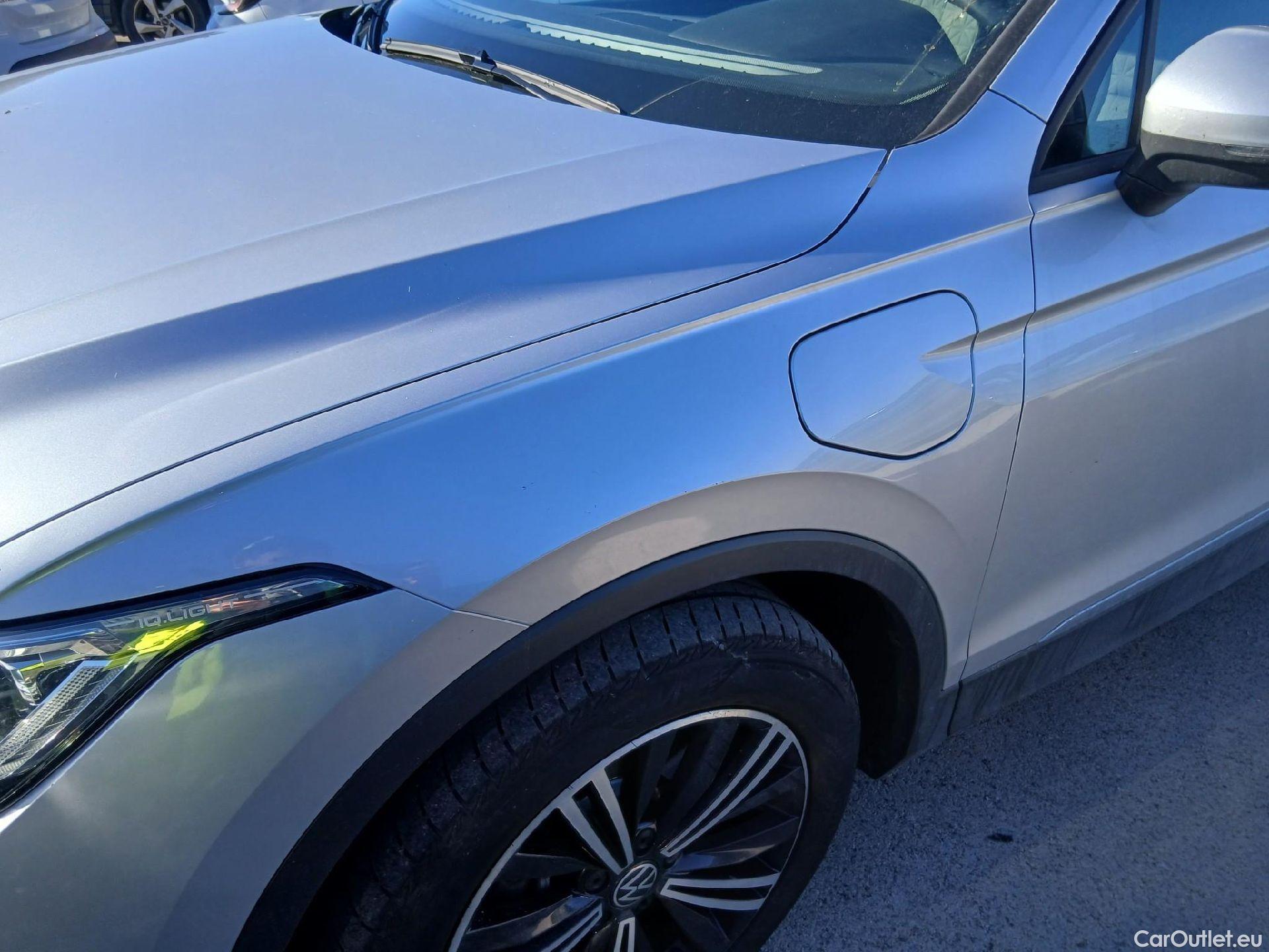  Volkswagen  Tiguan VOLKSWAGEN  / 2020 / 5P / todoterreno Life 1.4 TSI eHybrid 180kW (245CV) DSG #7