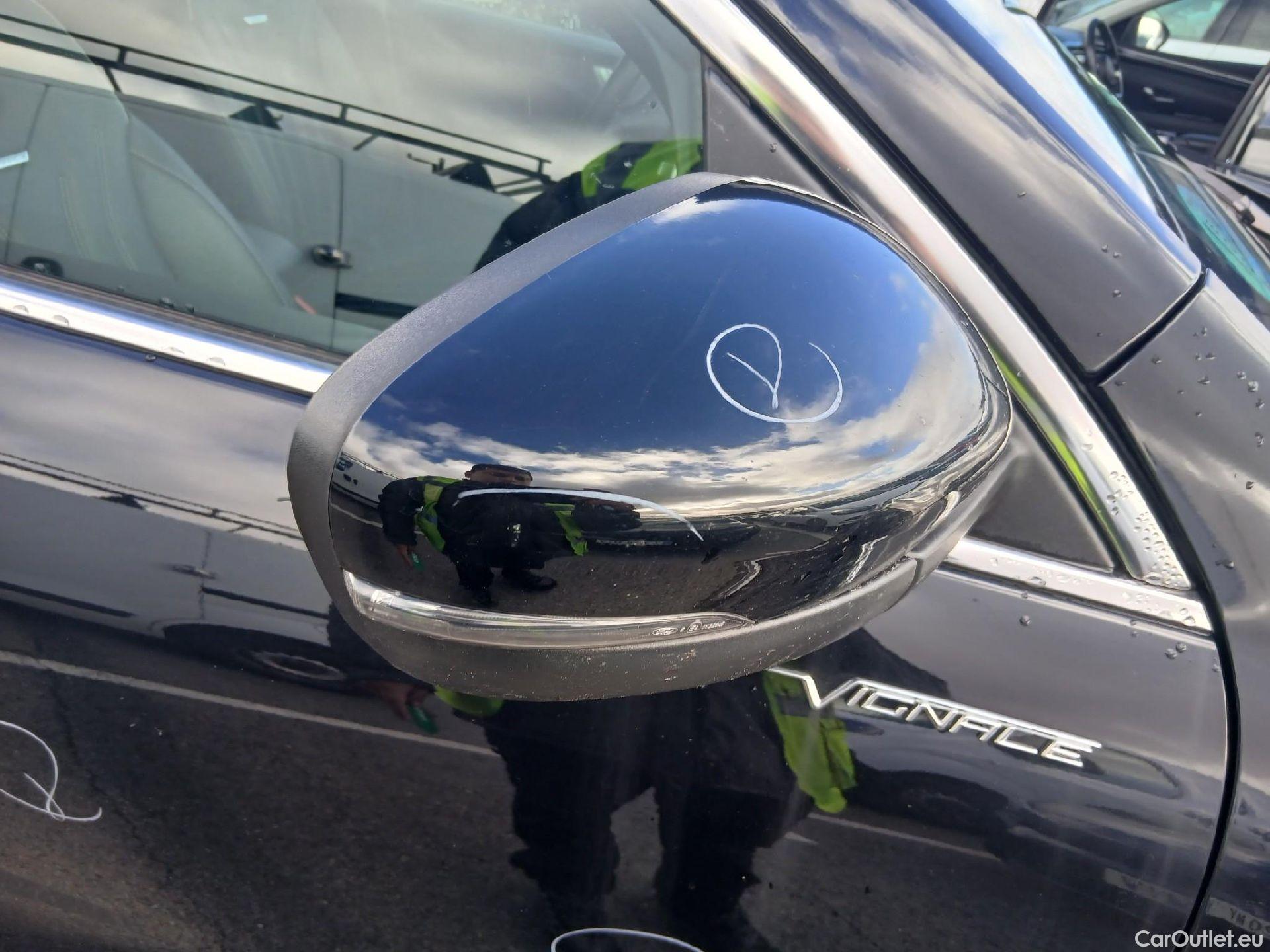  Ford  Kuga  Hybrid Vignale 2.5 190CV ATV E6d #18