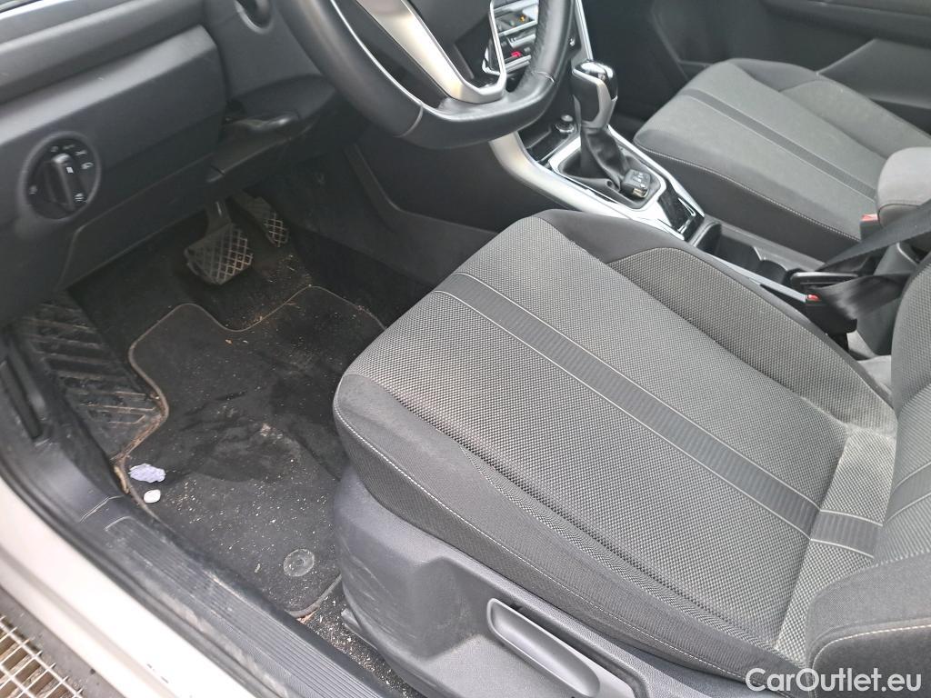  Volkswagen  T-ROC  Life 1.5 TSI 150CV AT7 E6d #11