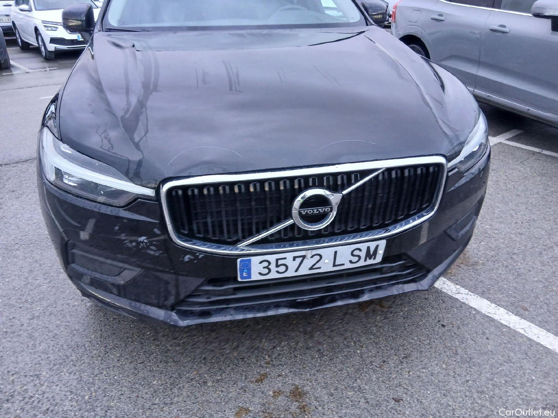  Volvo  XC60 VOLVO  / 2017 / 5P / todoterreno 2.0 B4 D Momentum Pro Auto #7